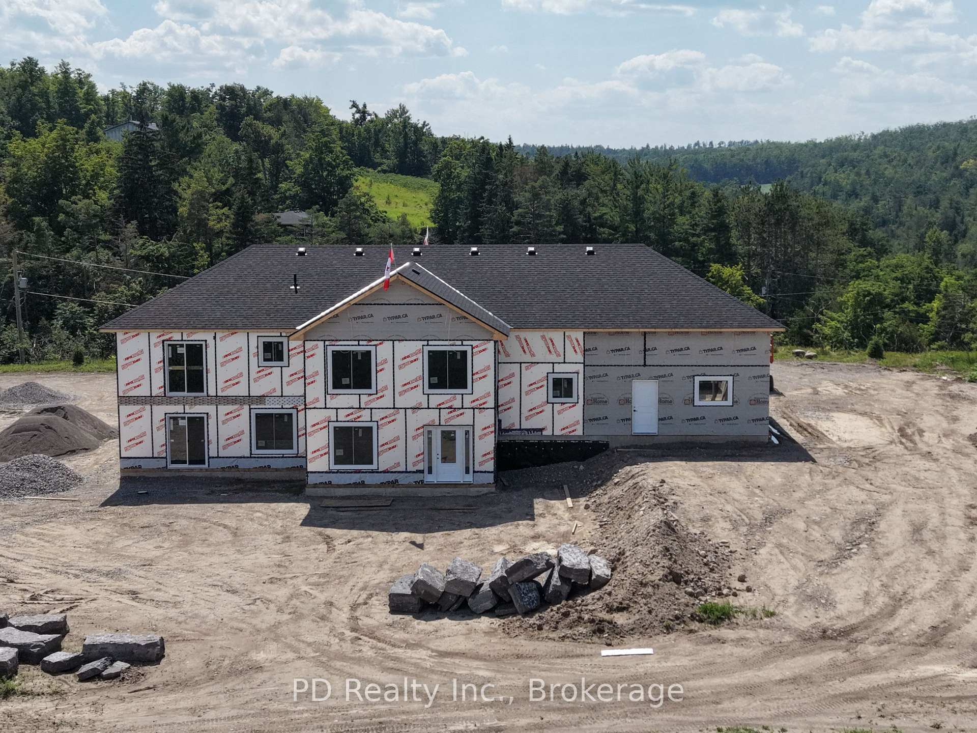 Photo 21 of 2469 Queen Mary Street, Cavan Monaghan, Cavan Twp — HOMEH