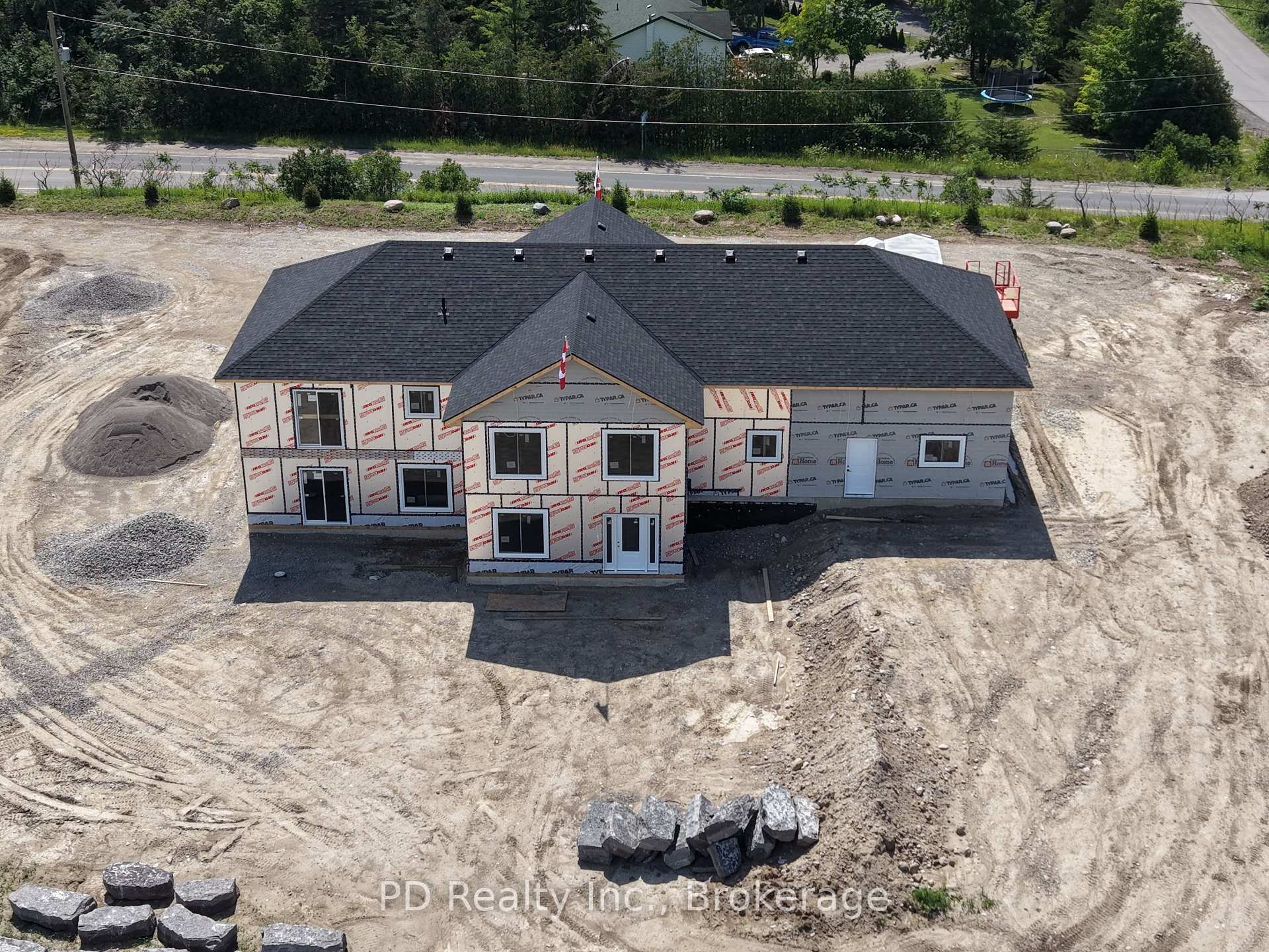 Photo 23 of 2469 Queen Mary Street, Cavan Monaghan, Cavan Twp — HOMEH