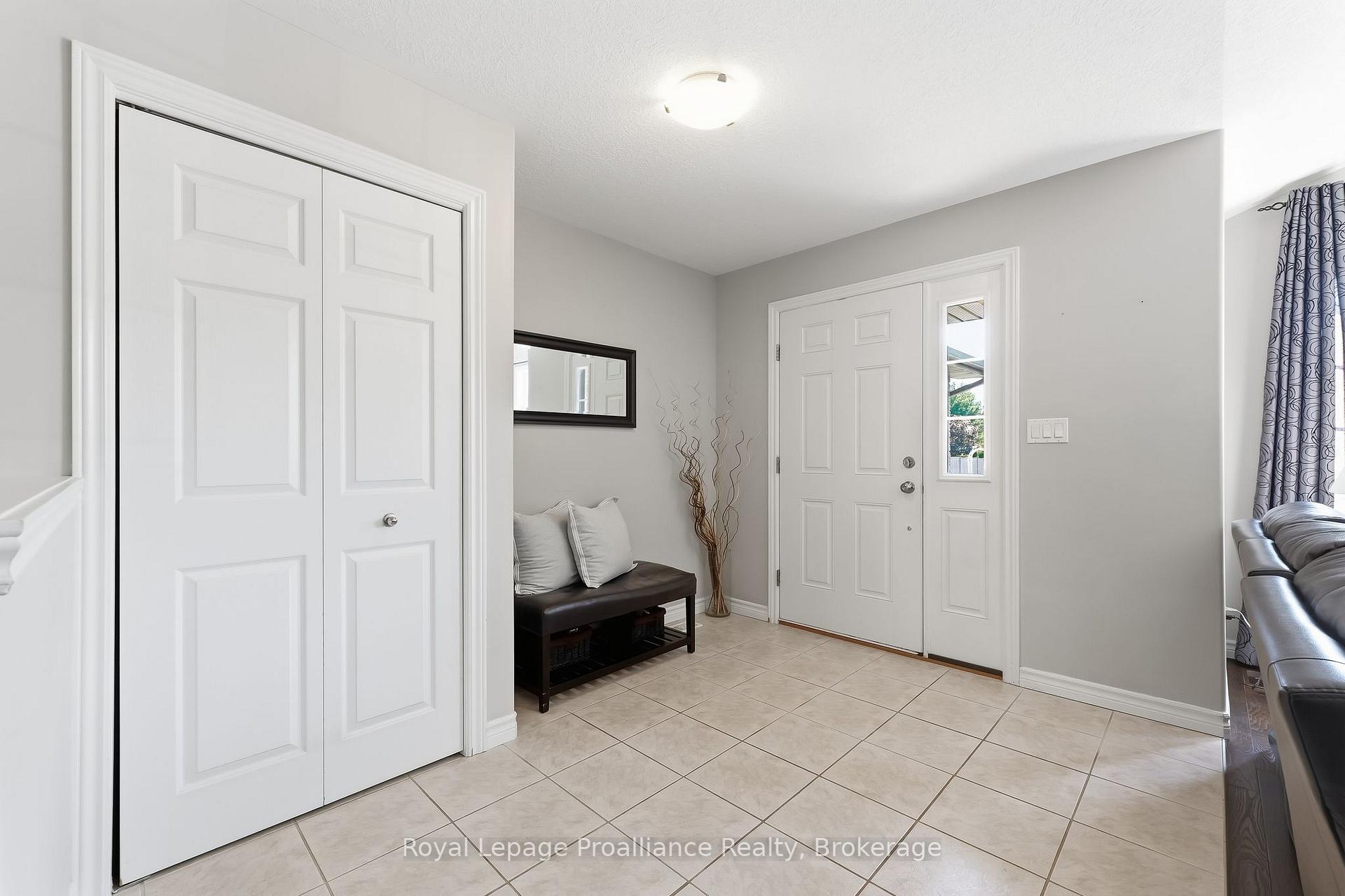 Photo 8 of 35 Ward Drive, Brighton — HOMEH