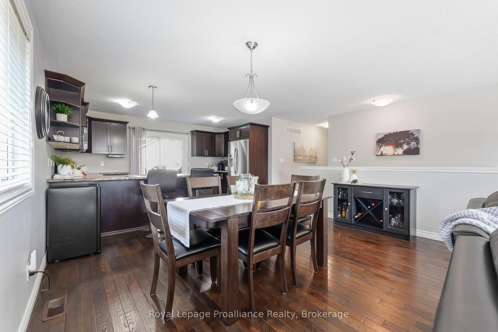 Photo 14 of 35 Ward Drive, Brighton — HOMEH