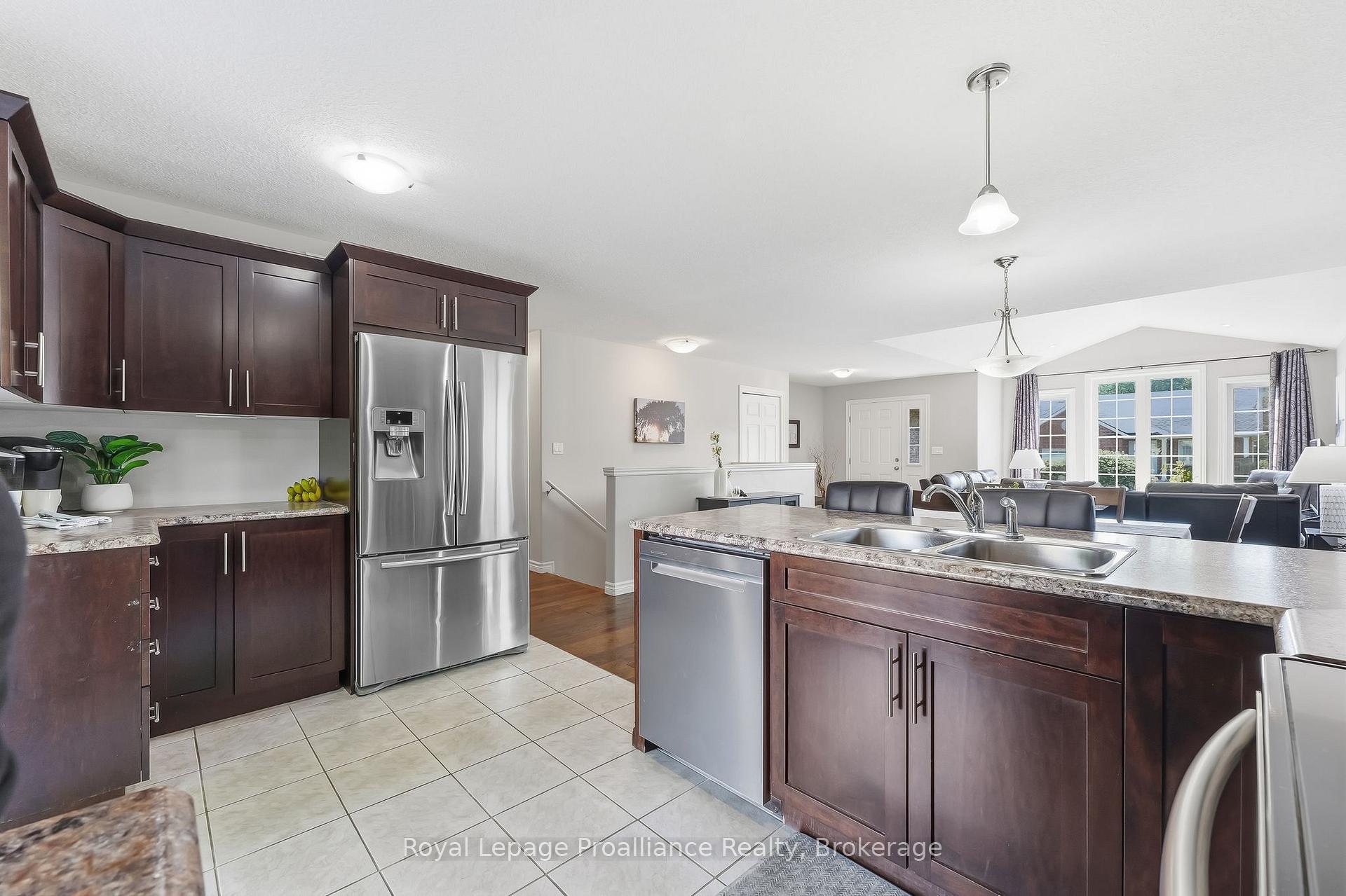 Photo 20 of 35 Ward Drive, Brighton — HOMEH