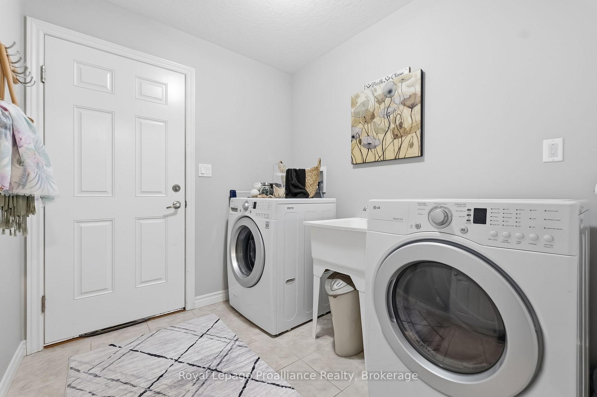 Photo 29 of 35 Ward Drive, Brighton — HOMEH