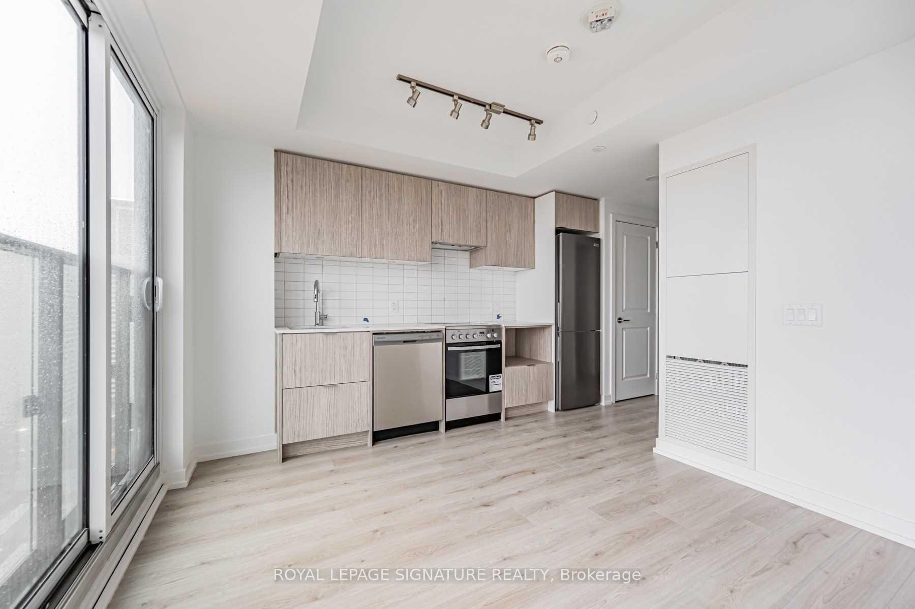 Photo 3 of Unit 4909, 395 Bloor St Street E, Toronto, North St. James Town — HOMEH