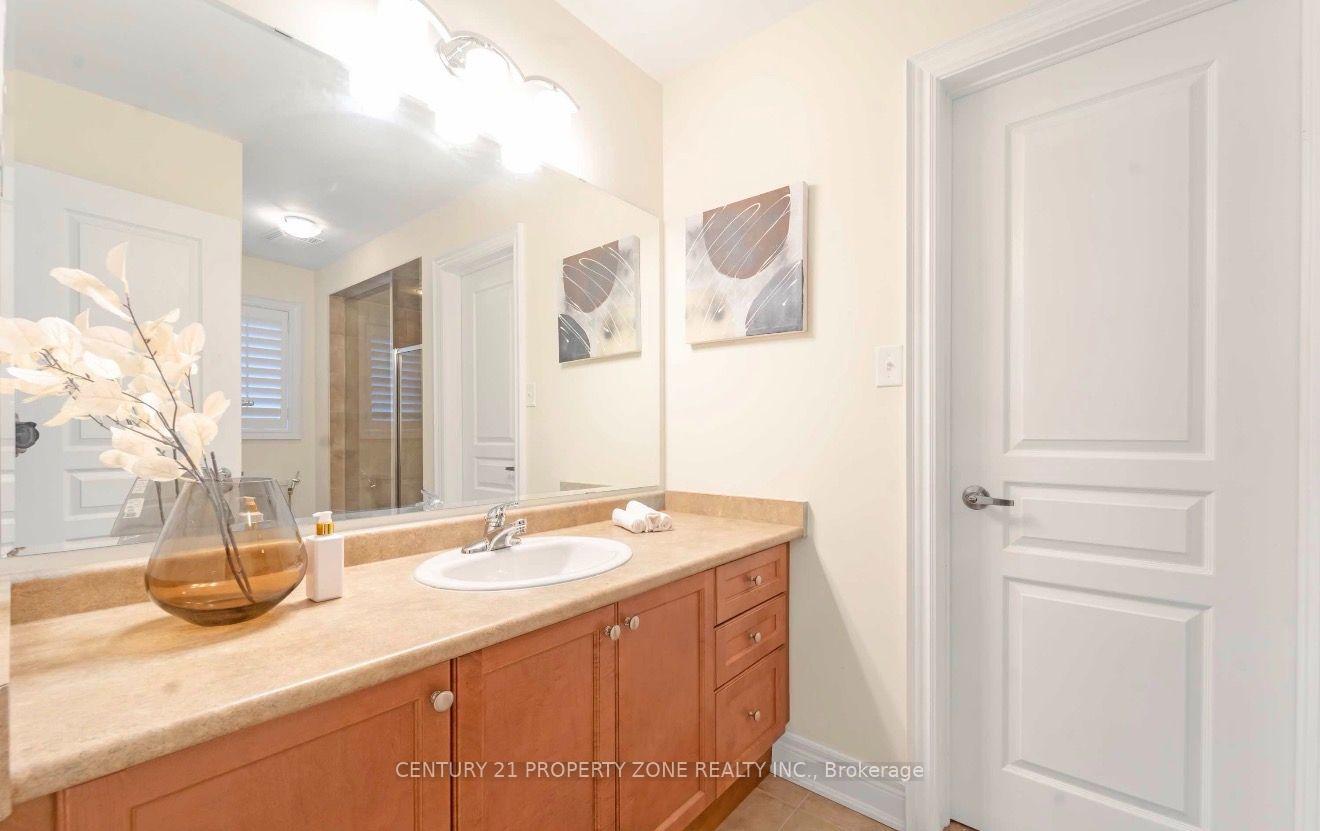Photo 17 of 508 Hinchey Crescent, Milton, Scott — HOMEH