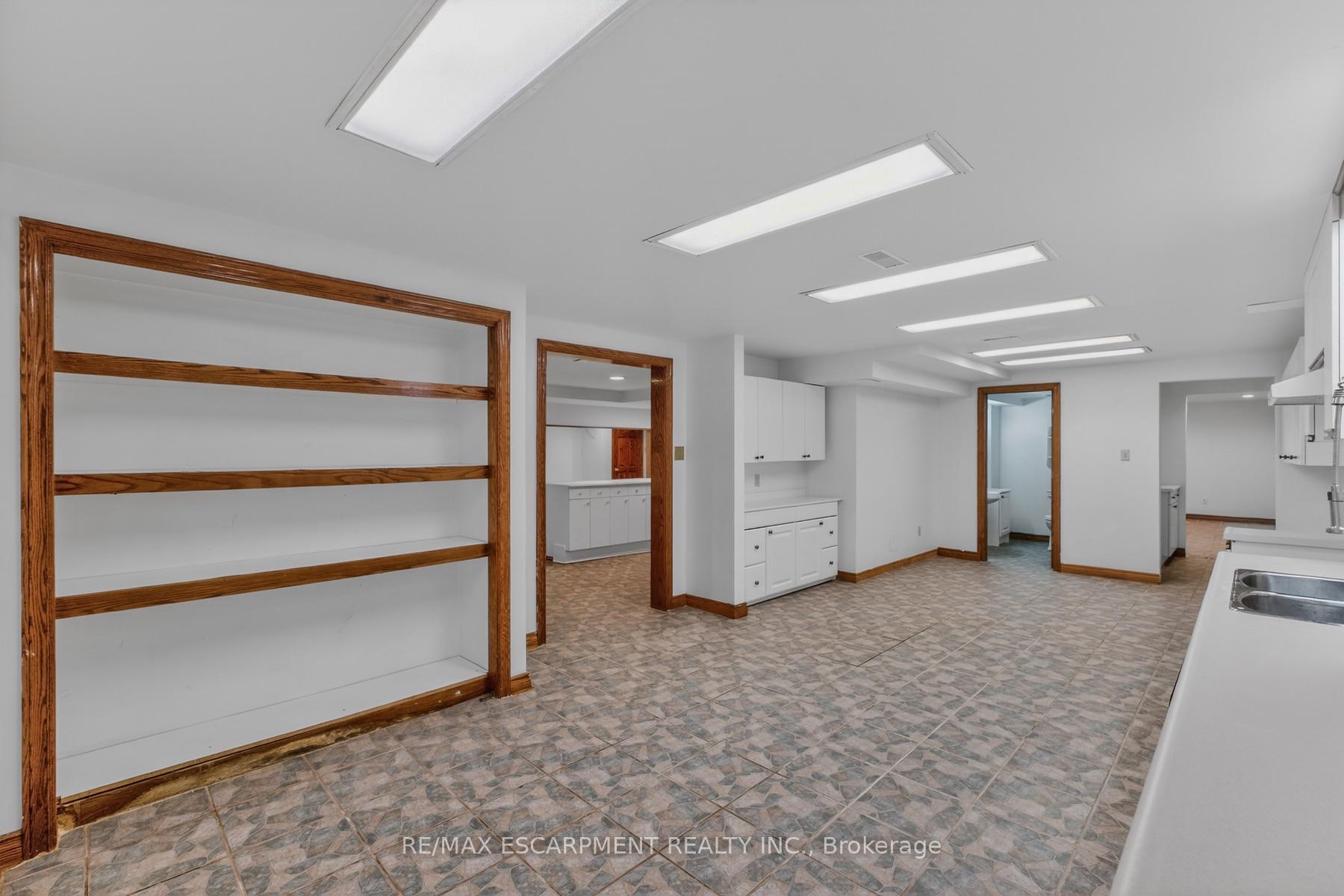 Photo 47 of 41 Candor Crescent, Hamilton, Stoney Creek — HOMEH