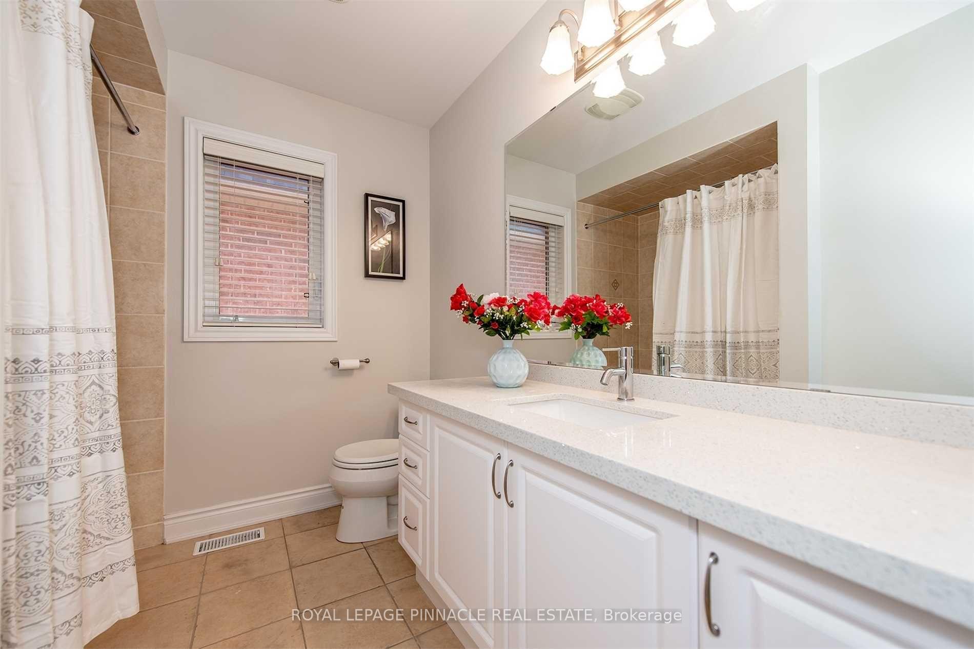 Photo 13 of 3347 Whilabout Terrace, Oakville, Bronte — HOMEH