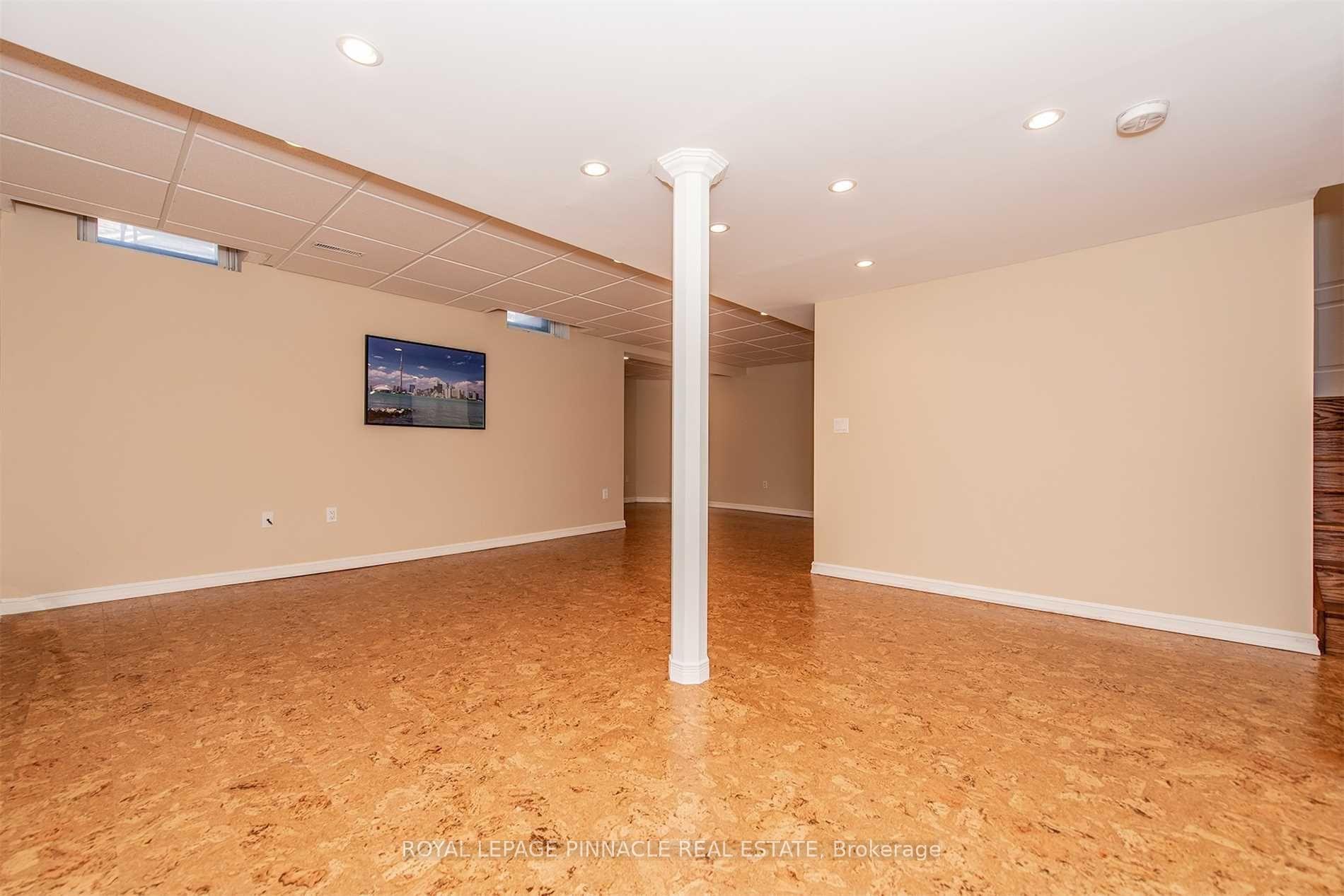 Photo 16 of 3347 Whilabout Terrace, Oakville, Bronte — HOMEH