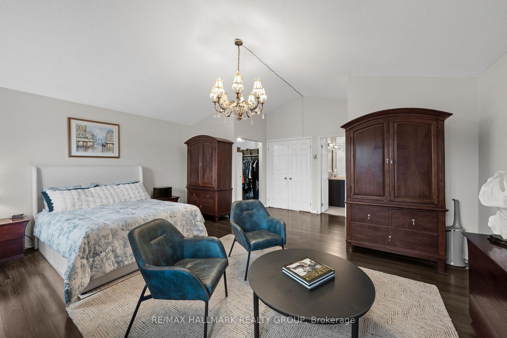 Photo 23 of 29 Depper Place, Ottawa, Hunt Club Park/Greenboro — HOMEH