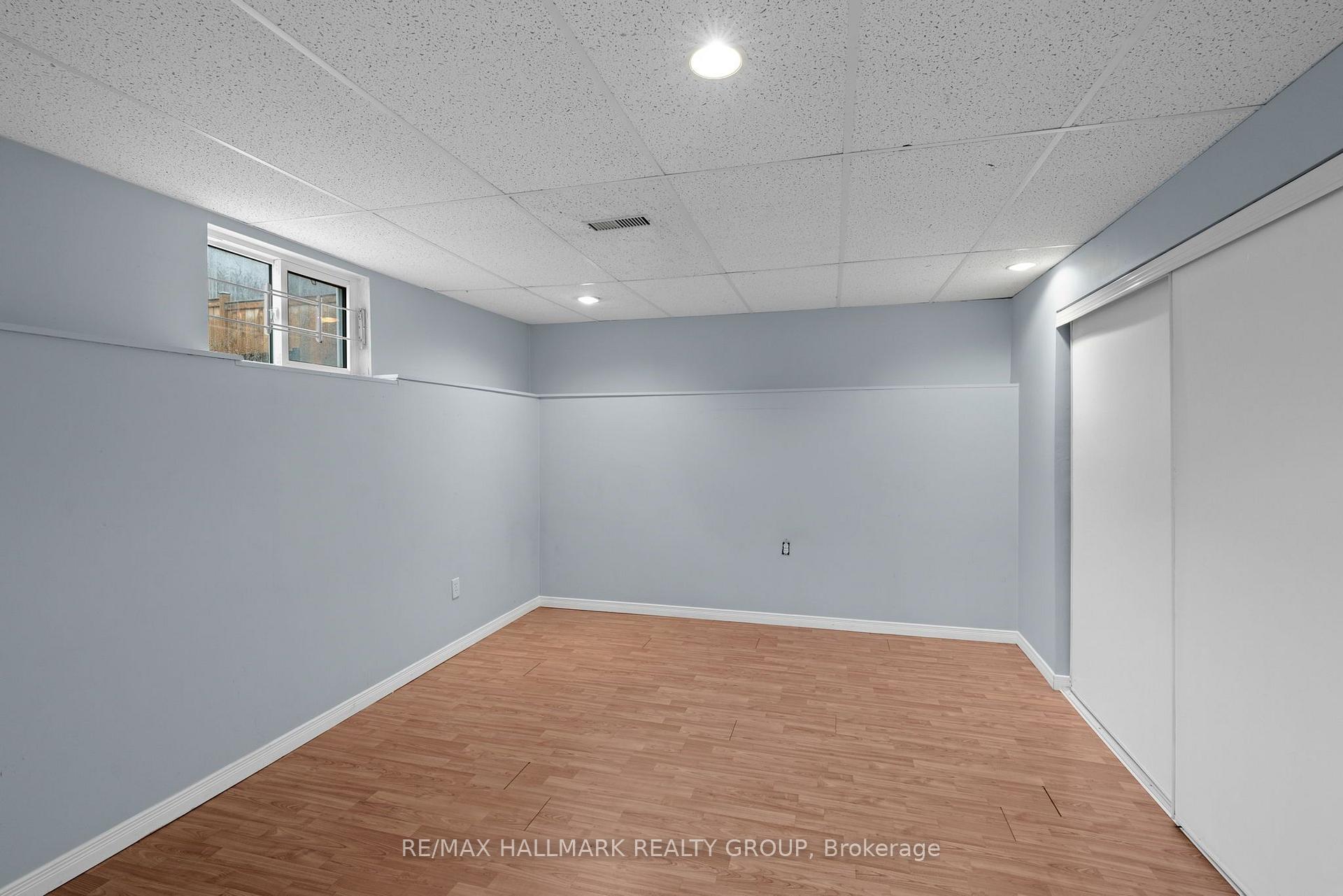 Photo 40 of 29 Depper Place, Ottawa, Hunt Club Park/Greenboro — HOMEH