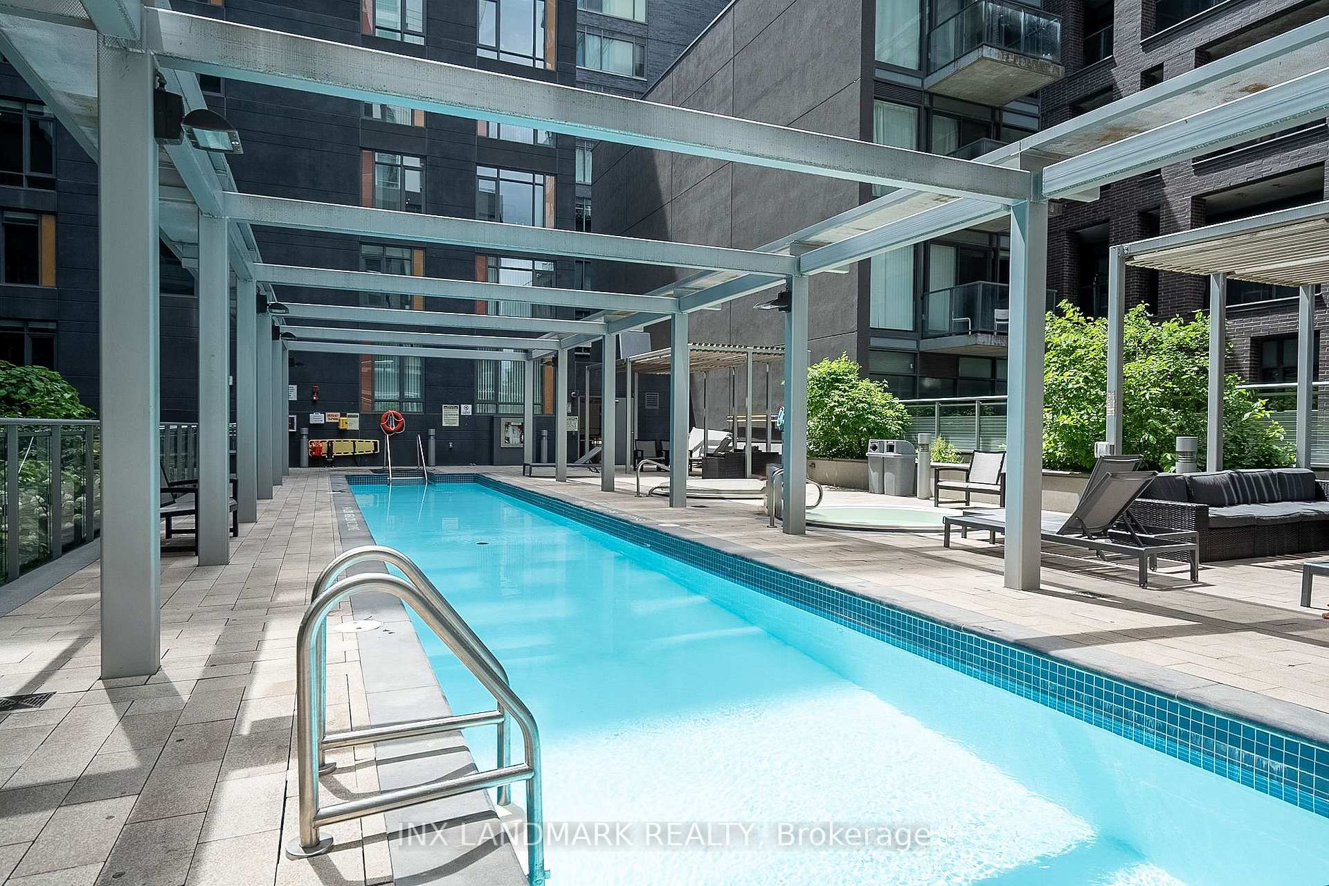 Photo 8 of Unit Lph31, 525 Adelaide Street, Toronto, Waterfront Communities — HOMEH