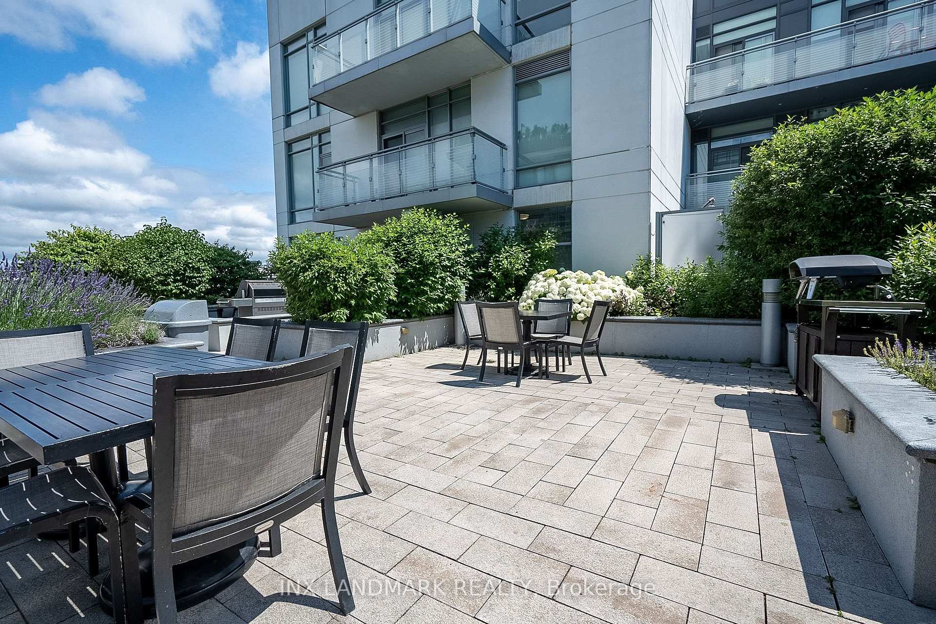 Photo 10 of Unit Lph31, 525 Adelaide Street, Toronto, Waterfront Communities — HOMEH