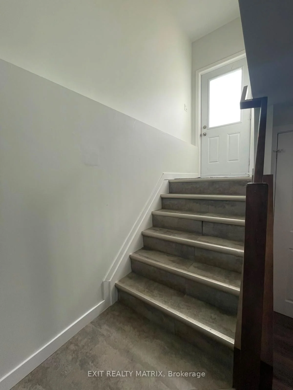 Photo 21 of Unit B, 1557 Belcourt Boulevard, Ottawa, Orleans/Sunridge — HOMEH