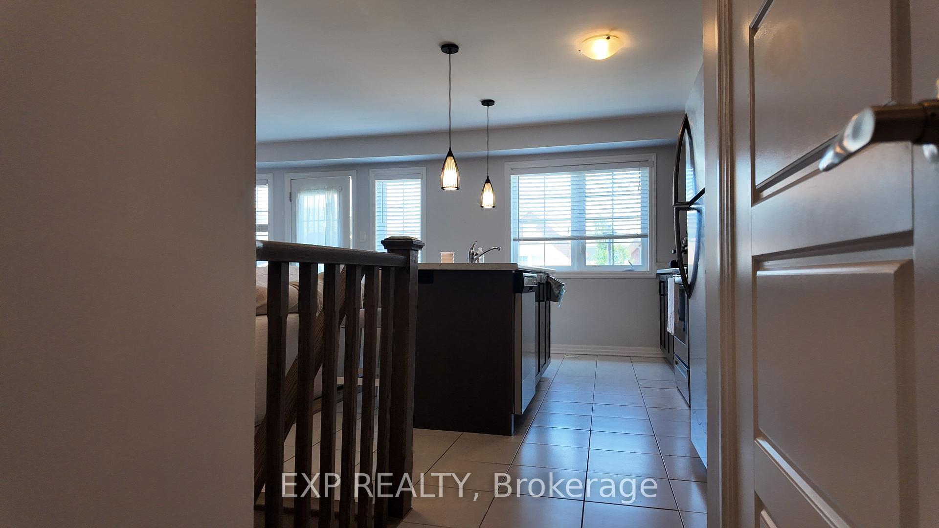 Photo 5 of Unit 64, 22 Spring Creek Drive, Hamilton, Waterdown — HOMEH