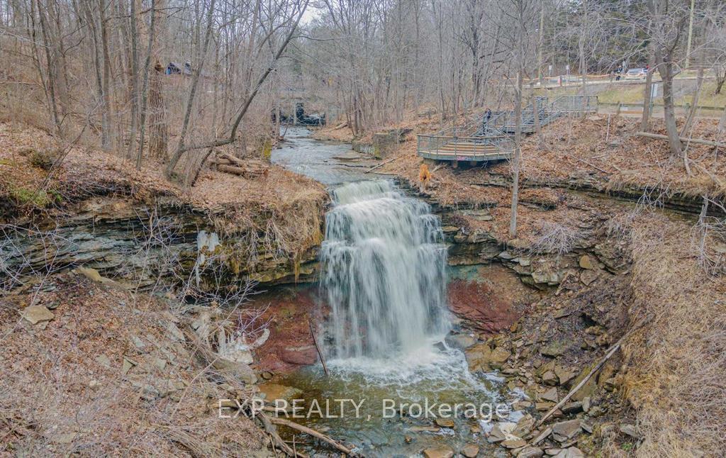 Photo 22 of Unit 64, 22 Spring Creek Drive, Hamilton, Waterdown — HOMEH