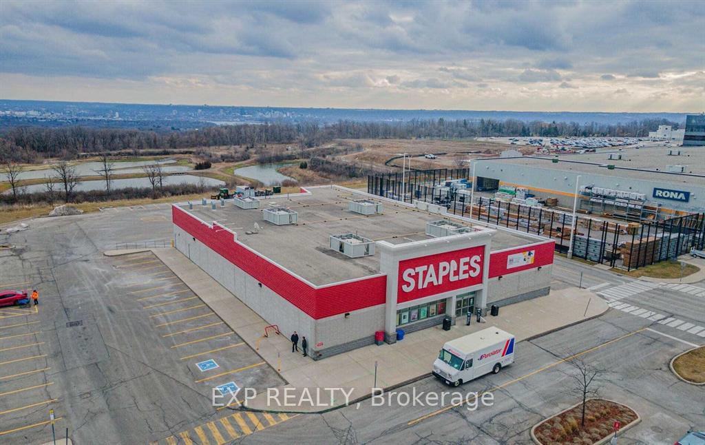 Photo 26 of Unit 64, 22 Spring Creek Drive, Hamilton, Waterdown — HOMEH