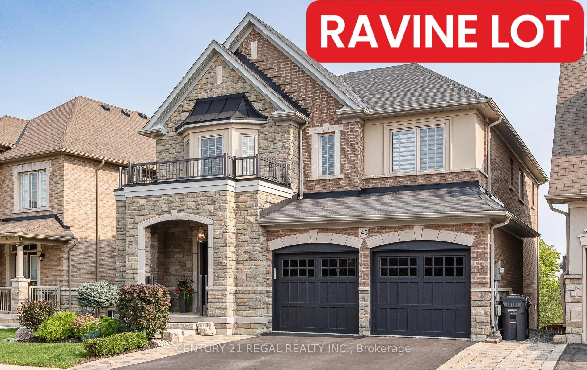 Front of 43 Valleyscape Trail