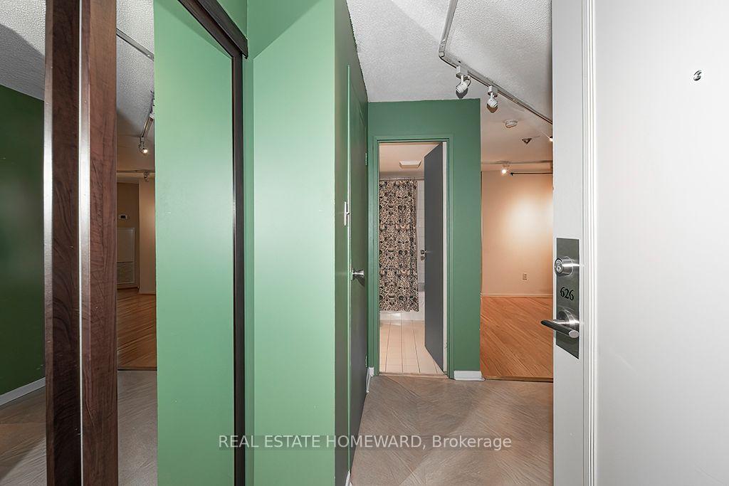 Photo 4 of Unit 626, 77 Maitland Place, Toronto, Cabbagetown-South St. James Town — HOMEH