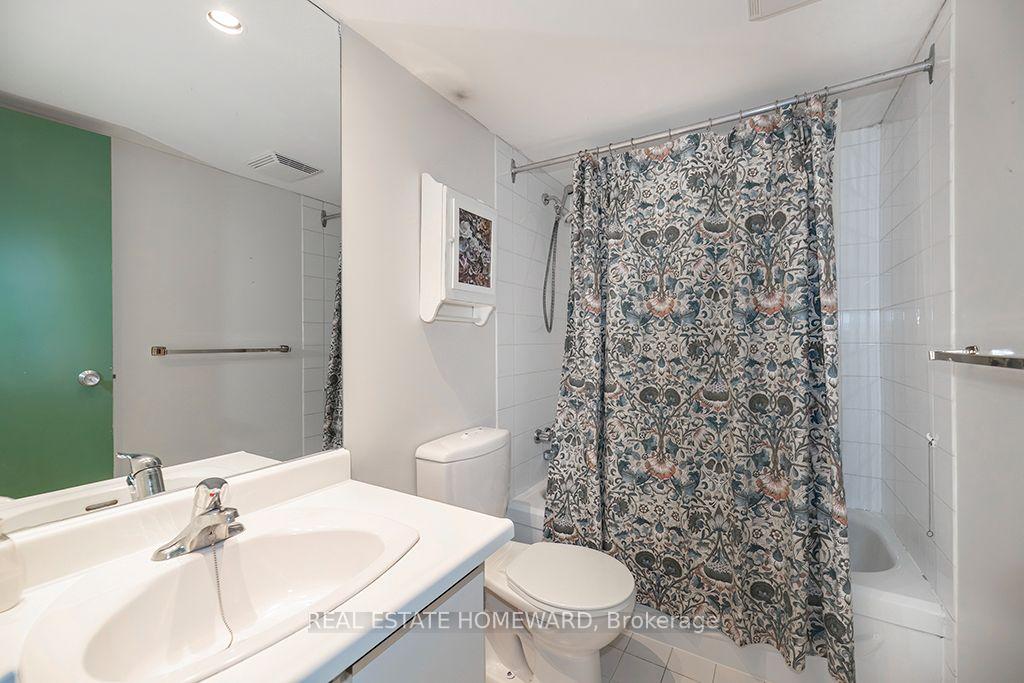 Photo 12 of Unit 626, 77 Maitland Place, Toronto, Cabbagetown-South St. James Town — HOMEH