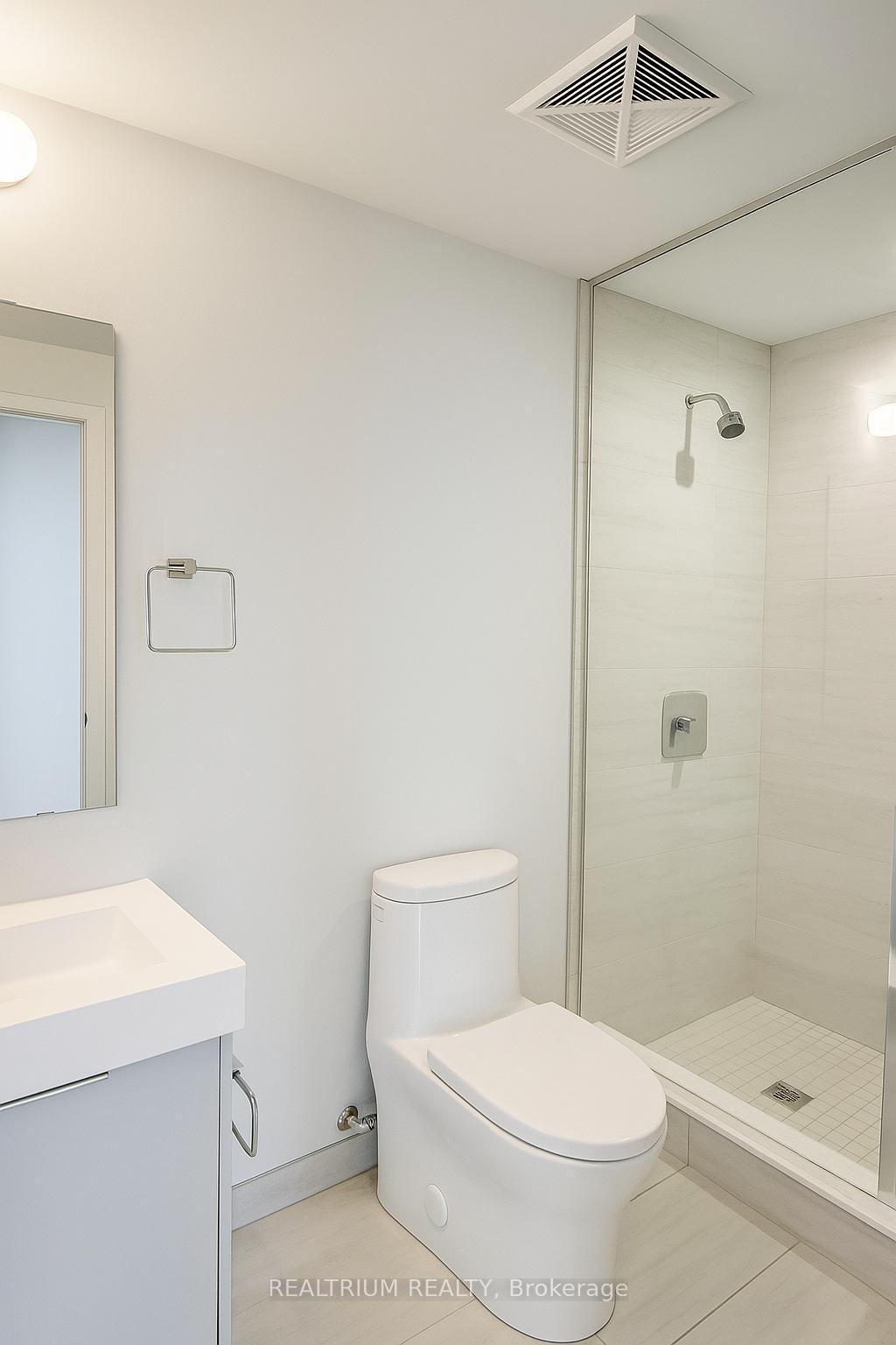Photo 6 of Unit 1104, 2920 Highway 7, Vaughan, Concord — HOMEH