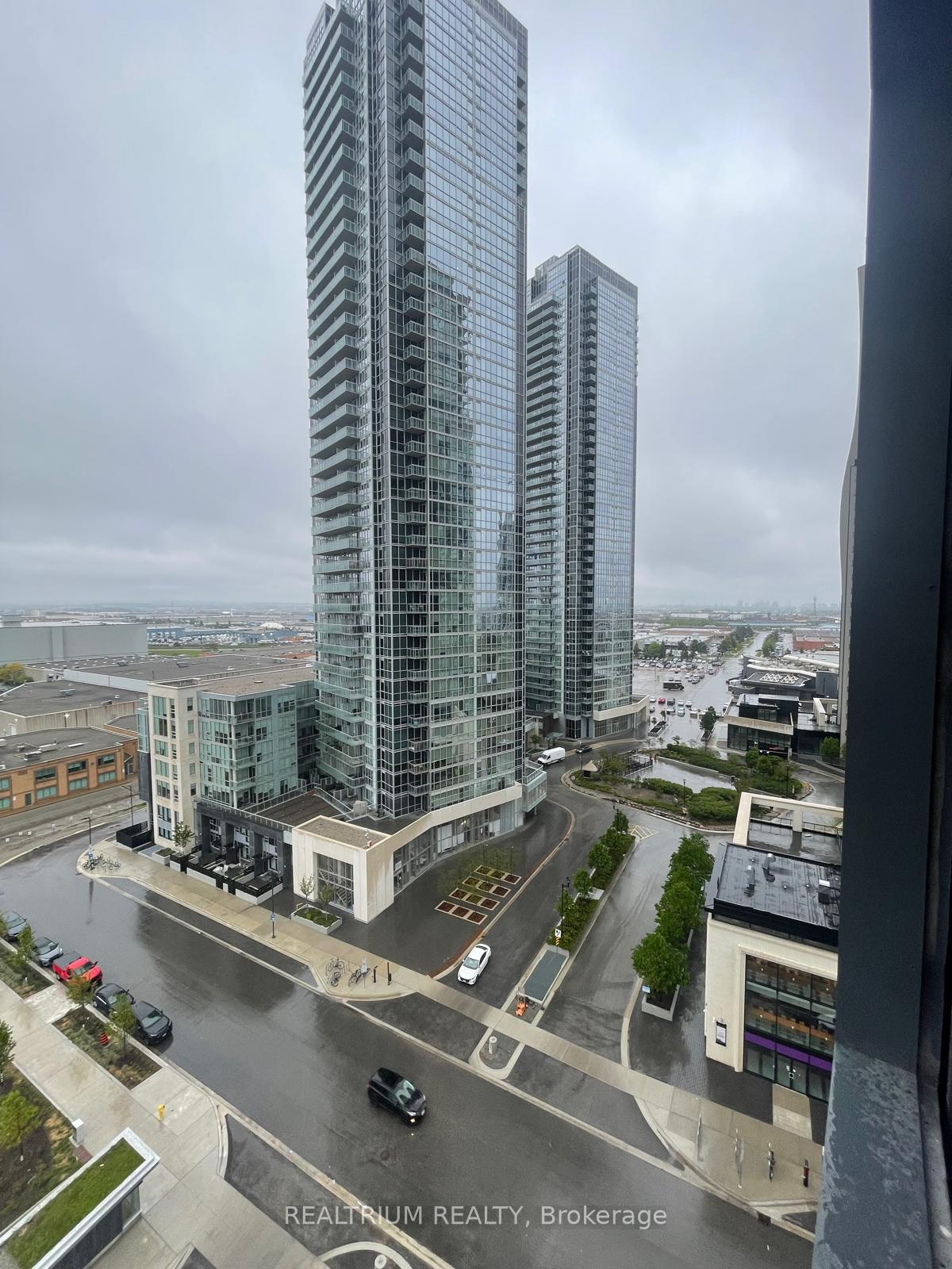 Photo 10 of Unit 1104, 2920 Highway 7, Vaughan, Concord — HOMEH