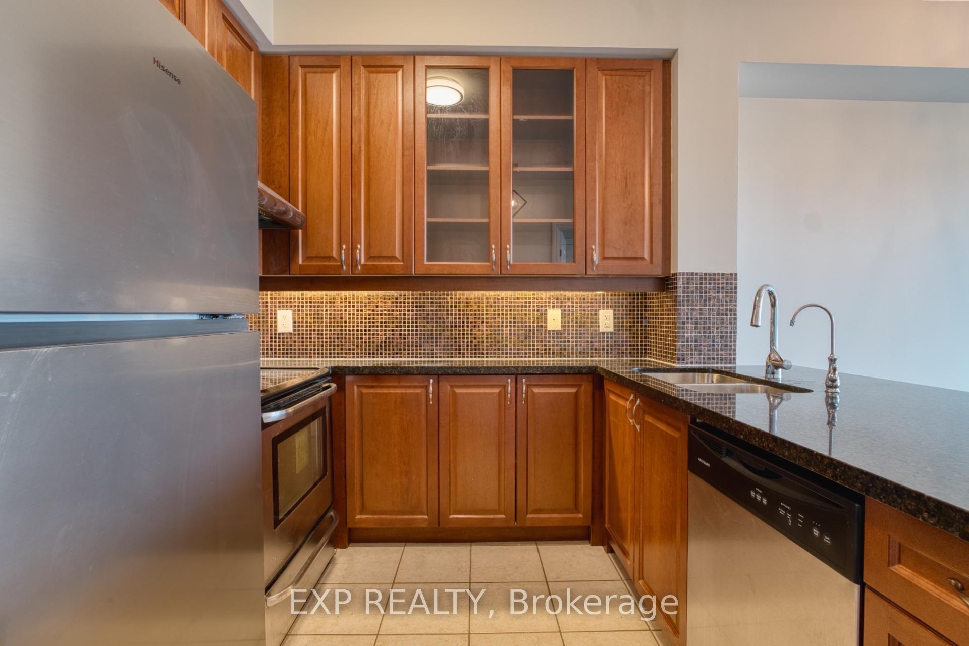 Photo 11 of Unit 310, 151 Upper Duke Crescent, Markham, Unionville — HOMEH