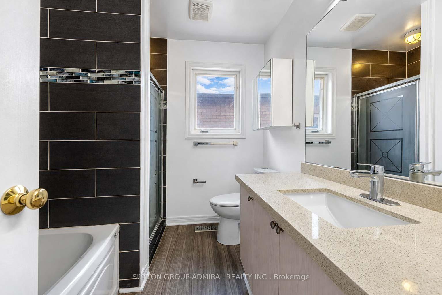 Photo 16 of Unit Upper, 189 Warwick Crescent, Newmarket, Summerhill Estates — HOMEH