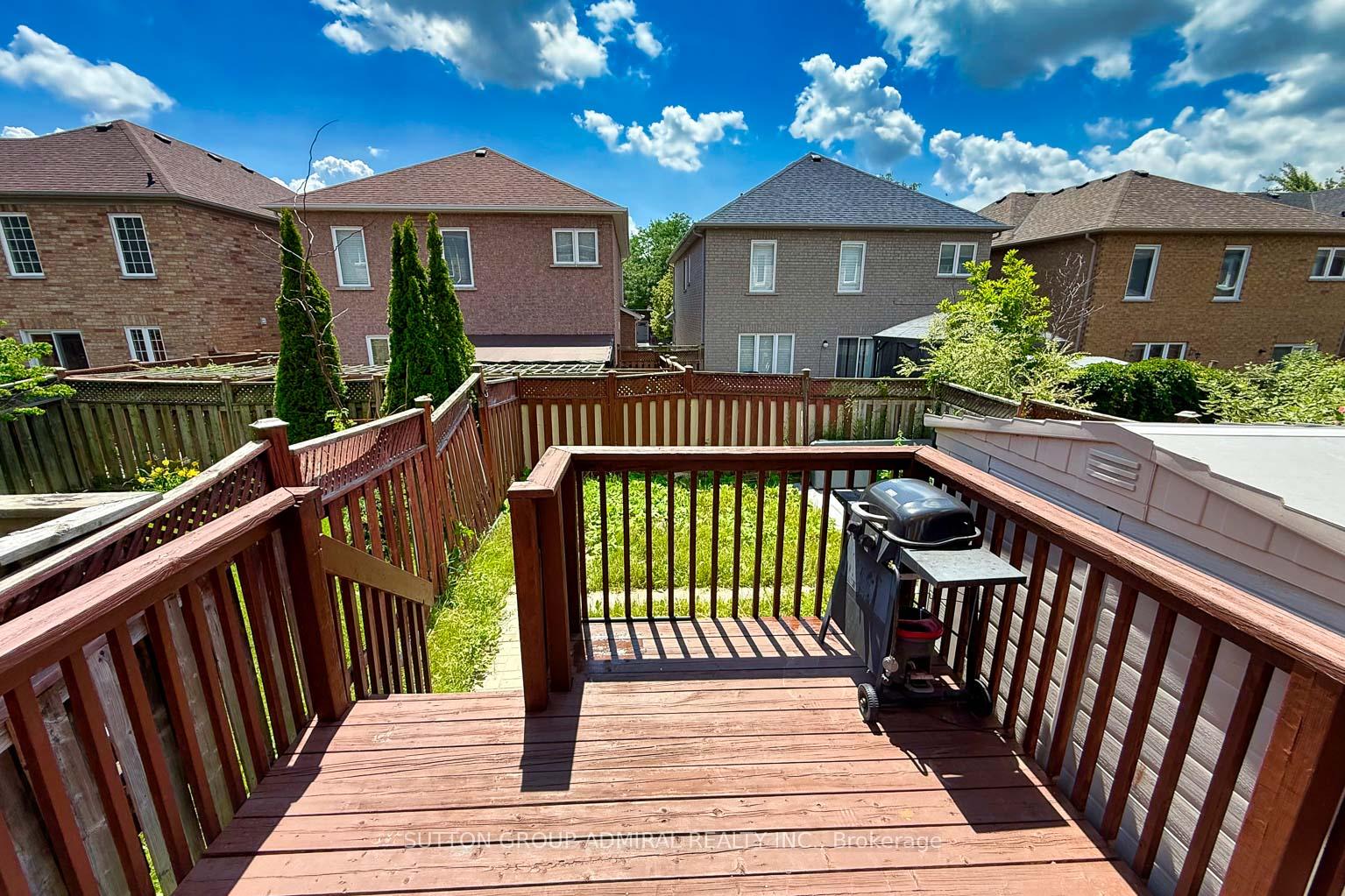 Photo 26 of Unit Upper, 189 Warwick Crescent, Newmarket, Summerhill Estates — HOMEH