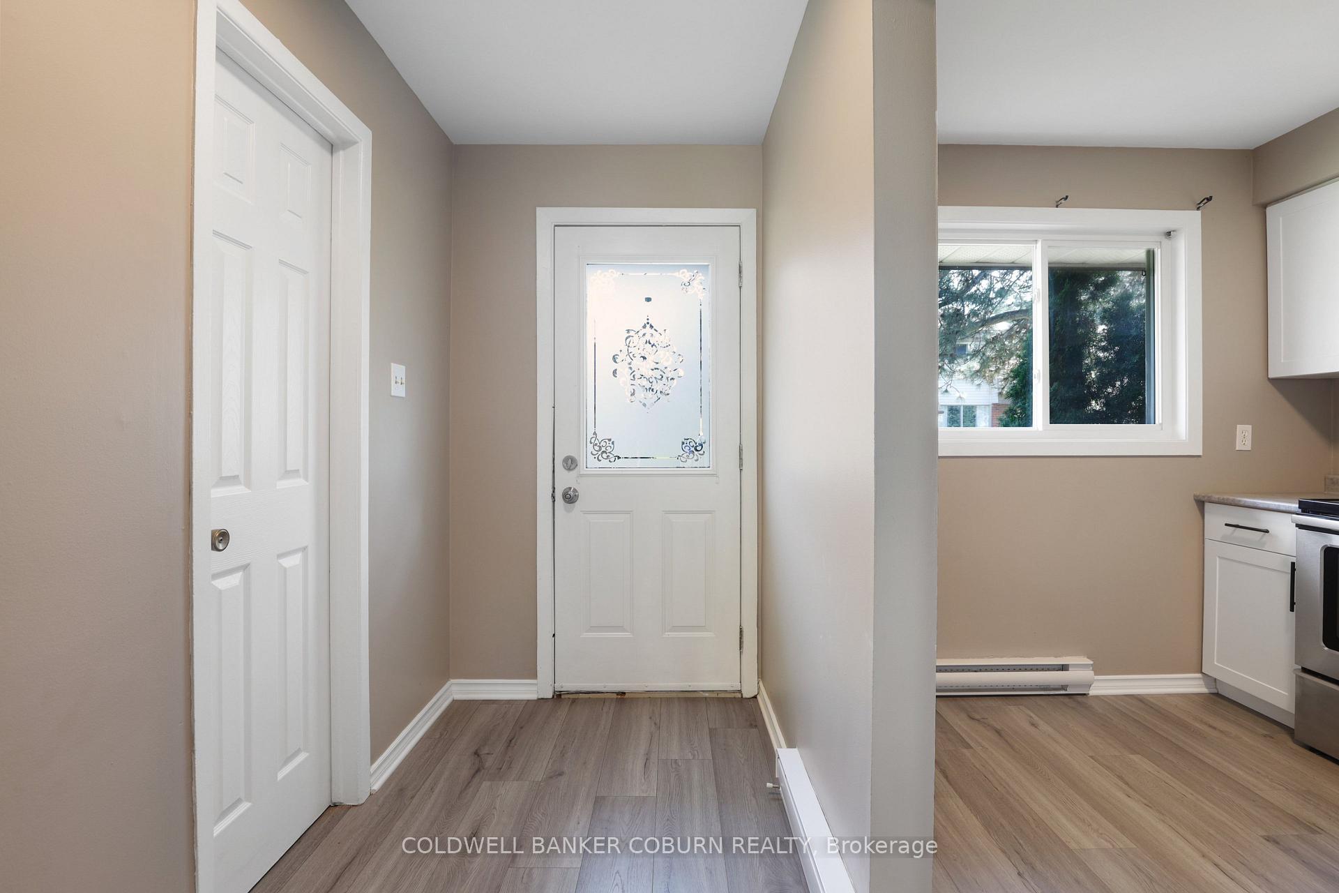 Photo 5 of Unit 23, 23 Sonnet Crescent S, Ottawa, Westcliffe Estates — HOMEH