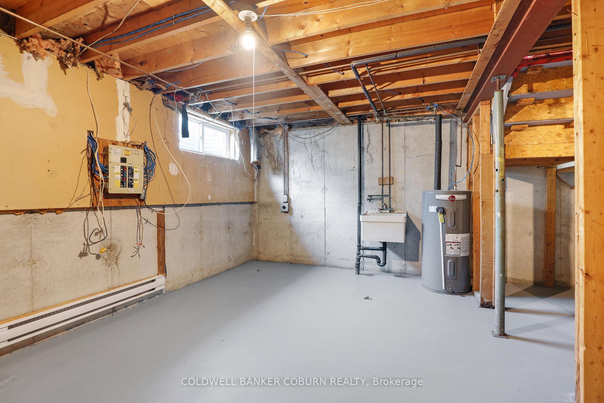 Photo 24 of Unit 23, 23 Sonnet Crescent S, Ottawa, Westcliffe Estates — HOMEH