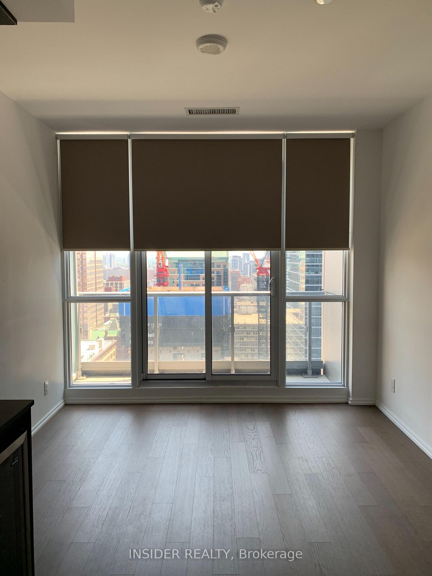 Photo 3 of Unit 2705, 70 Temperance Street, Toronto, Bay Street Corridor — HOMEH