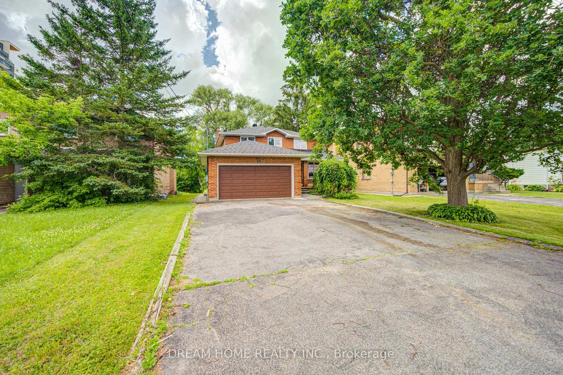 Photo 1 of 25 Yongehurst Road, Richmond Hill, North Richvale — HOMEH