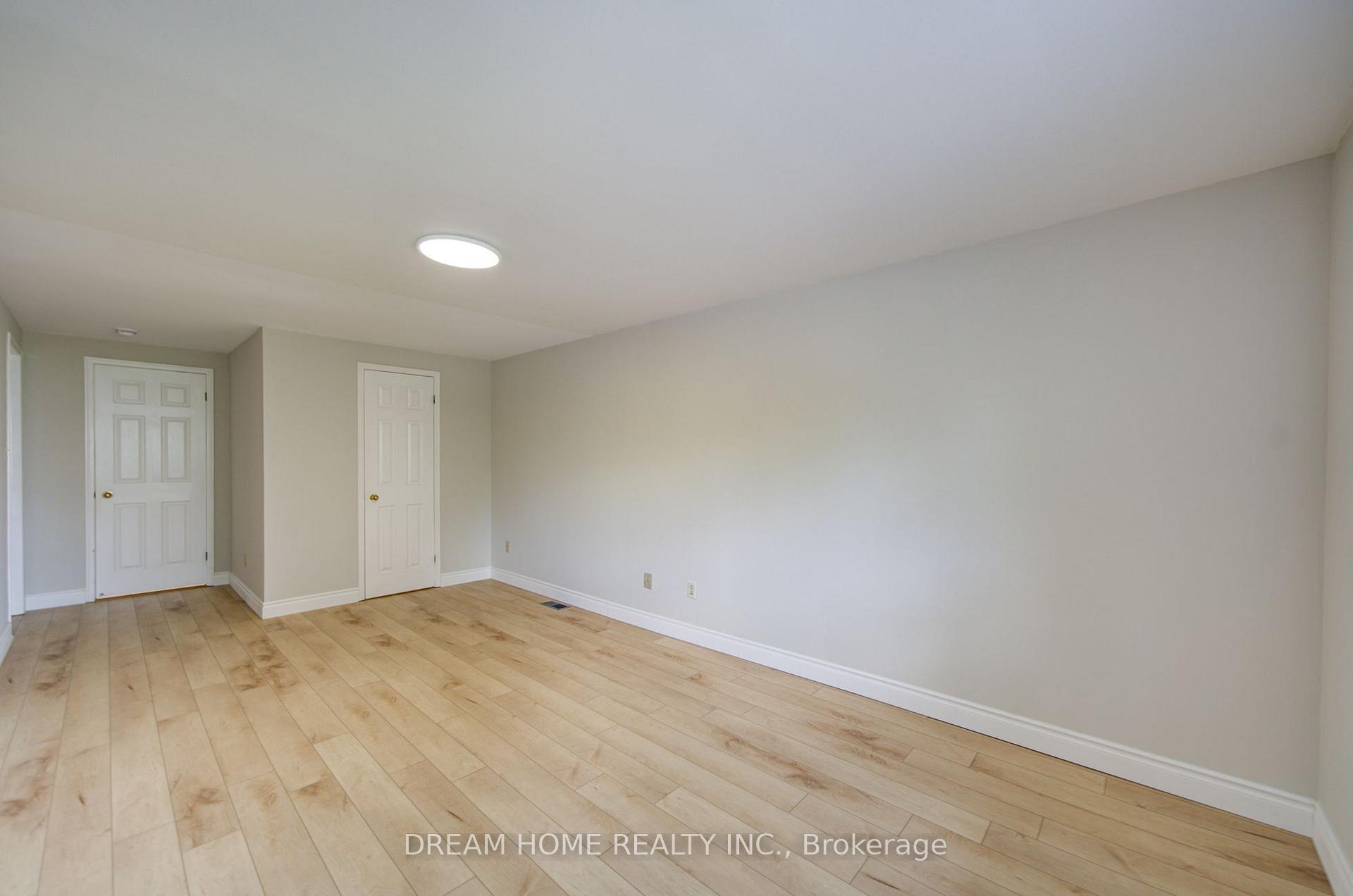 Photo 19 of 25 Yongehurst Road, Richmond Hill, North Richvale — HOMEH