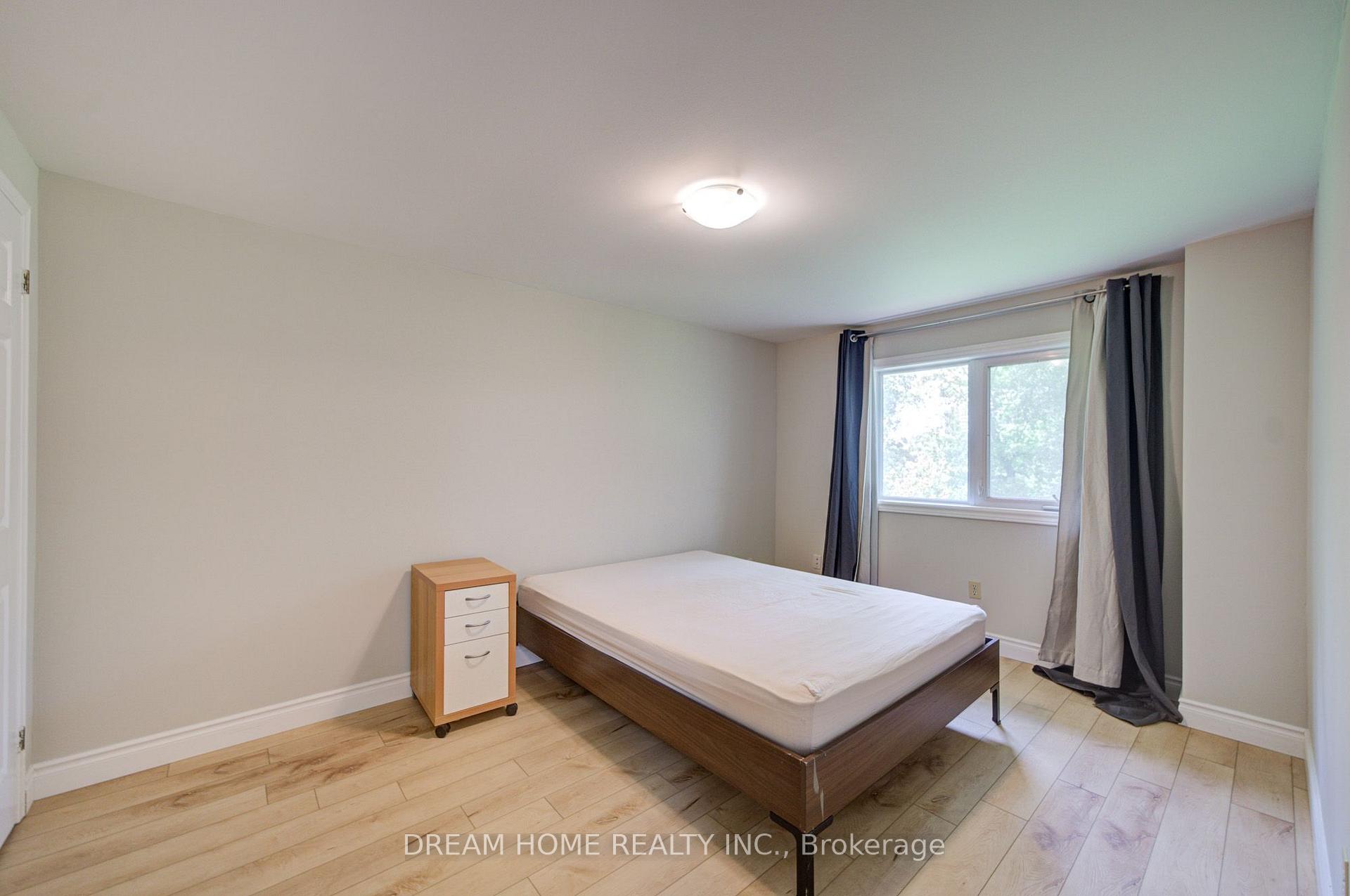 Photo 24 of 25 Yongehurst Road, Richmond Hill, North Richvale — HOMEH