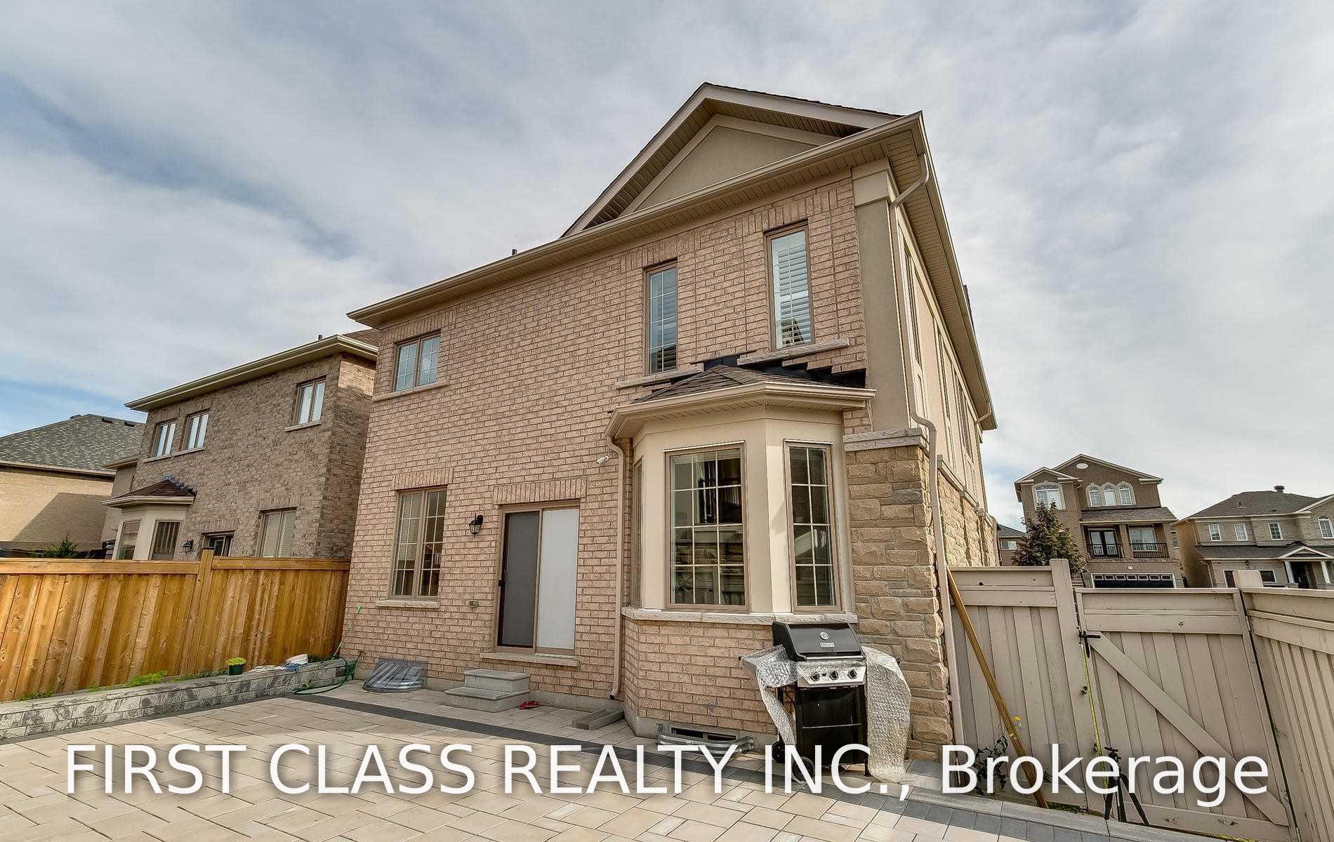 Photo 15 of 12 Hawstone Road, Vaughan, Vellore Village — HOMEH