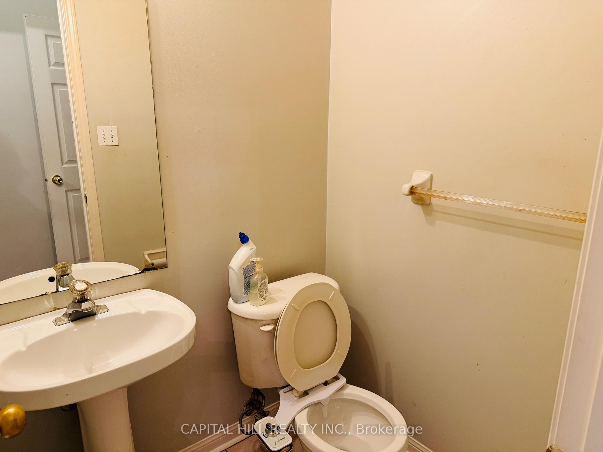 Photo 10 of 5959 Stonebriar Crescent, Mississauga, East Credit — HOMEH