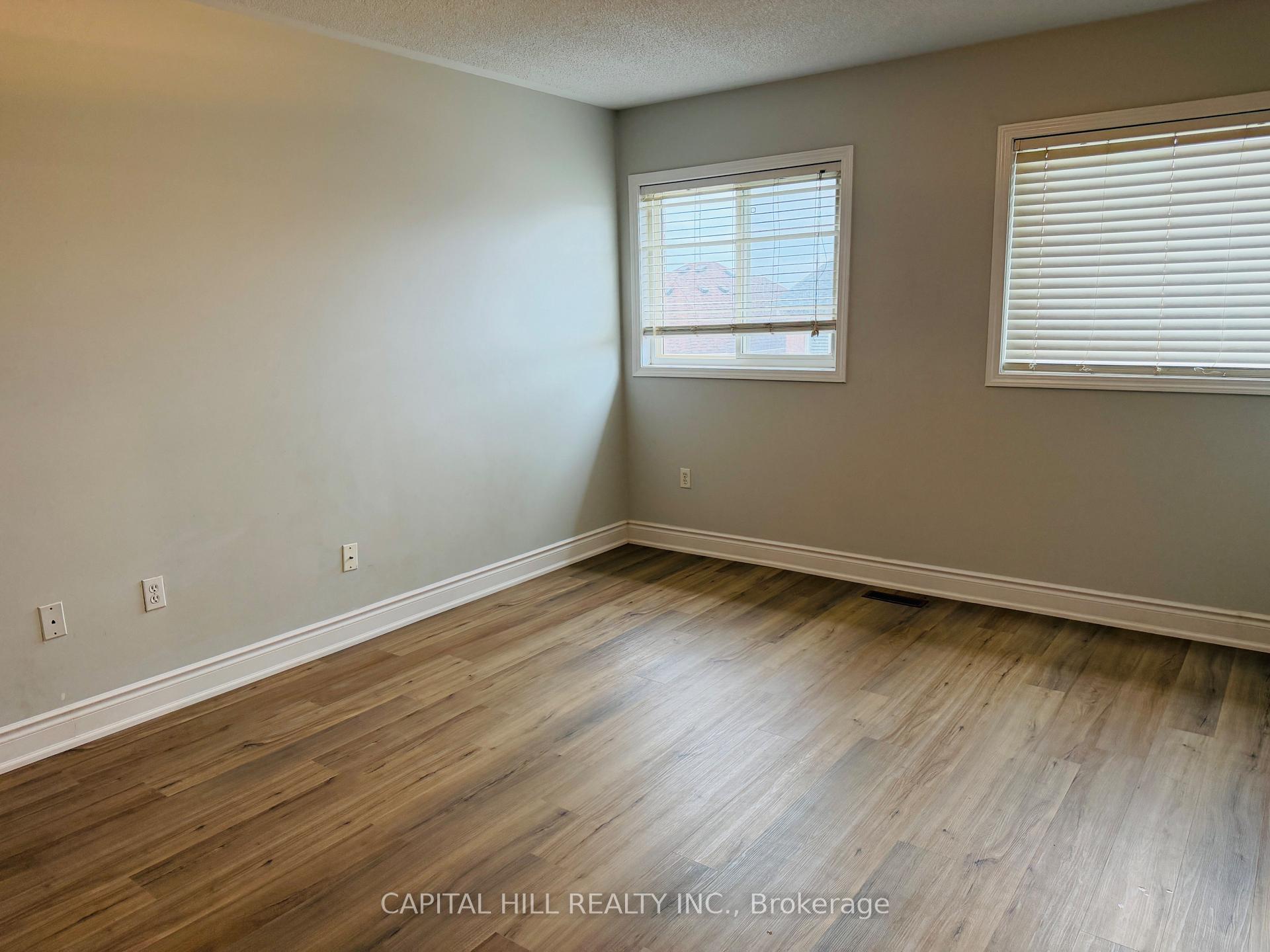 Photo 13 of 5959 Stonebriar Crescent, Mississauga, East Credit — HOMEH