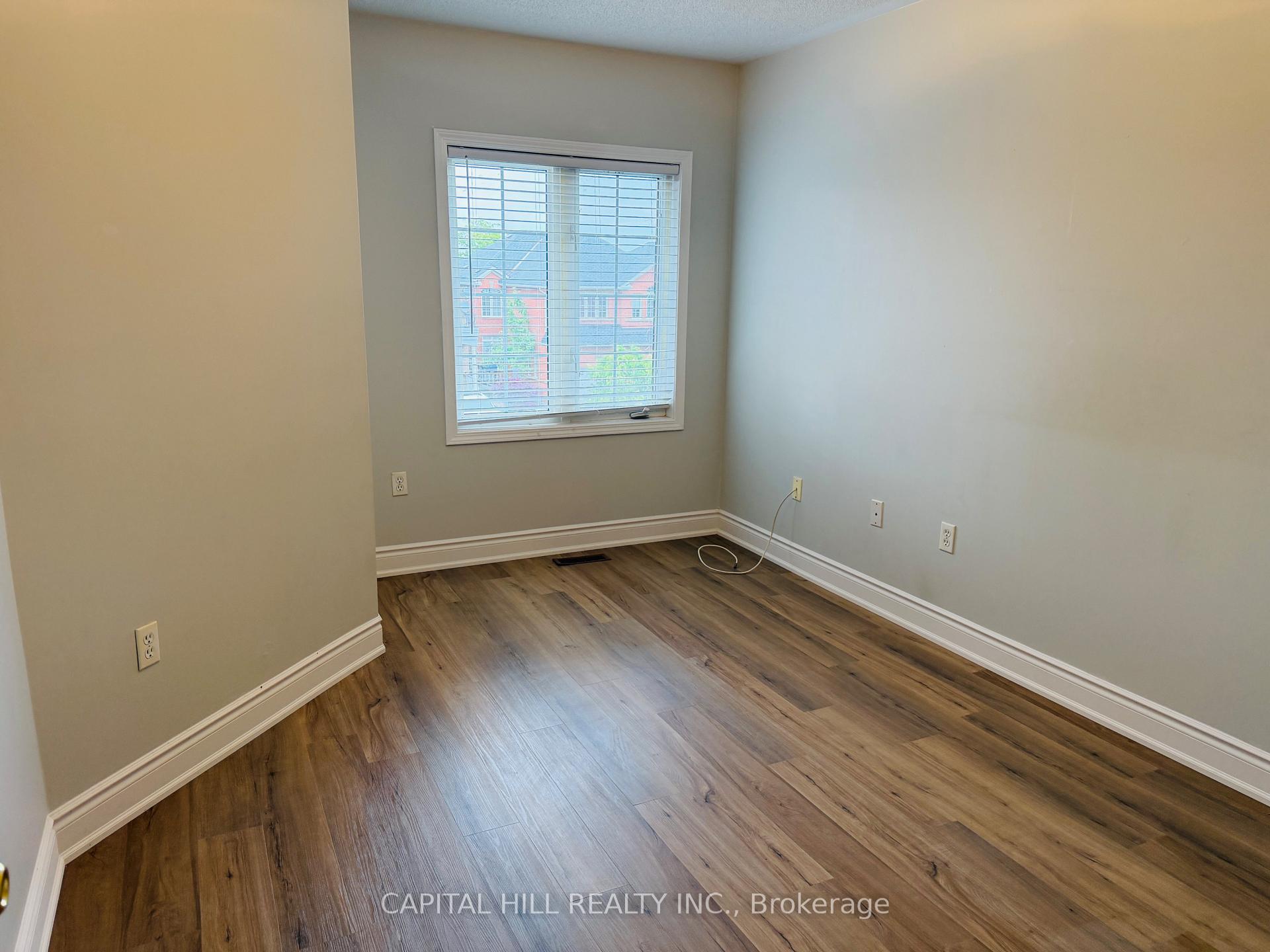Photo 15 of 5959 Stonebriar Crescent, Mississauga, East Credit — HOMEH