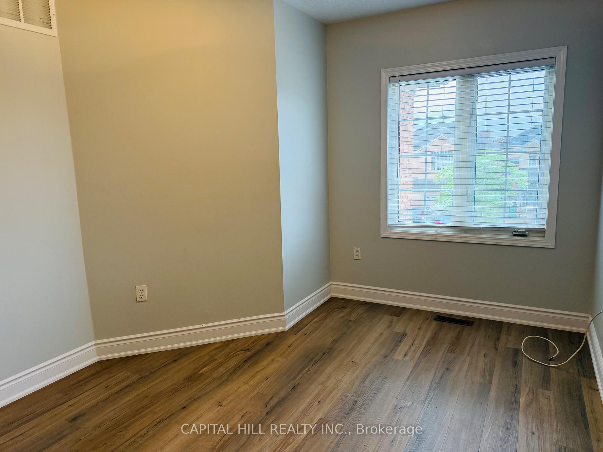 Photo 16 of 5959 Stonebriar Crescent, Mississauga, East Credit — HOMEH