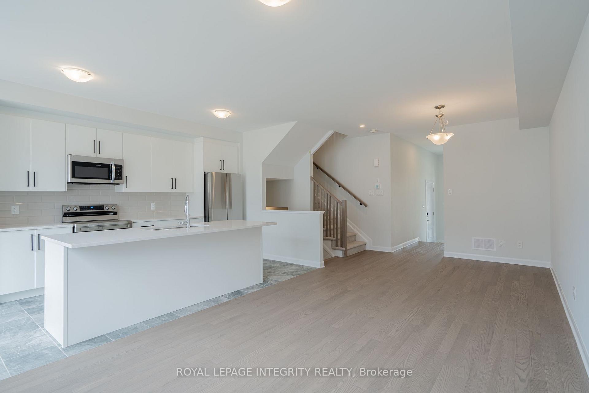 Photo 7 of 409 Silicon Way, Ottawa, Kanata - Morgan's Grant/South March — HOMEH