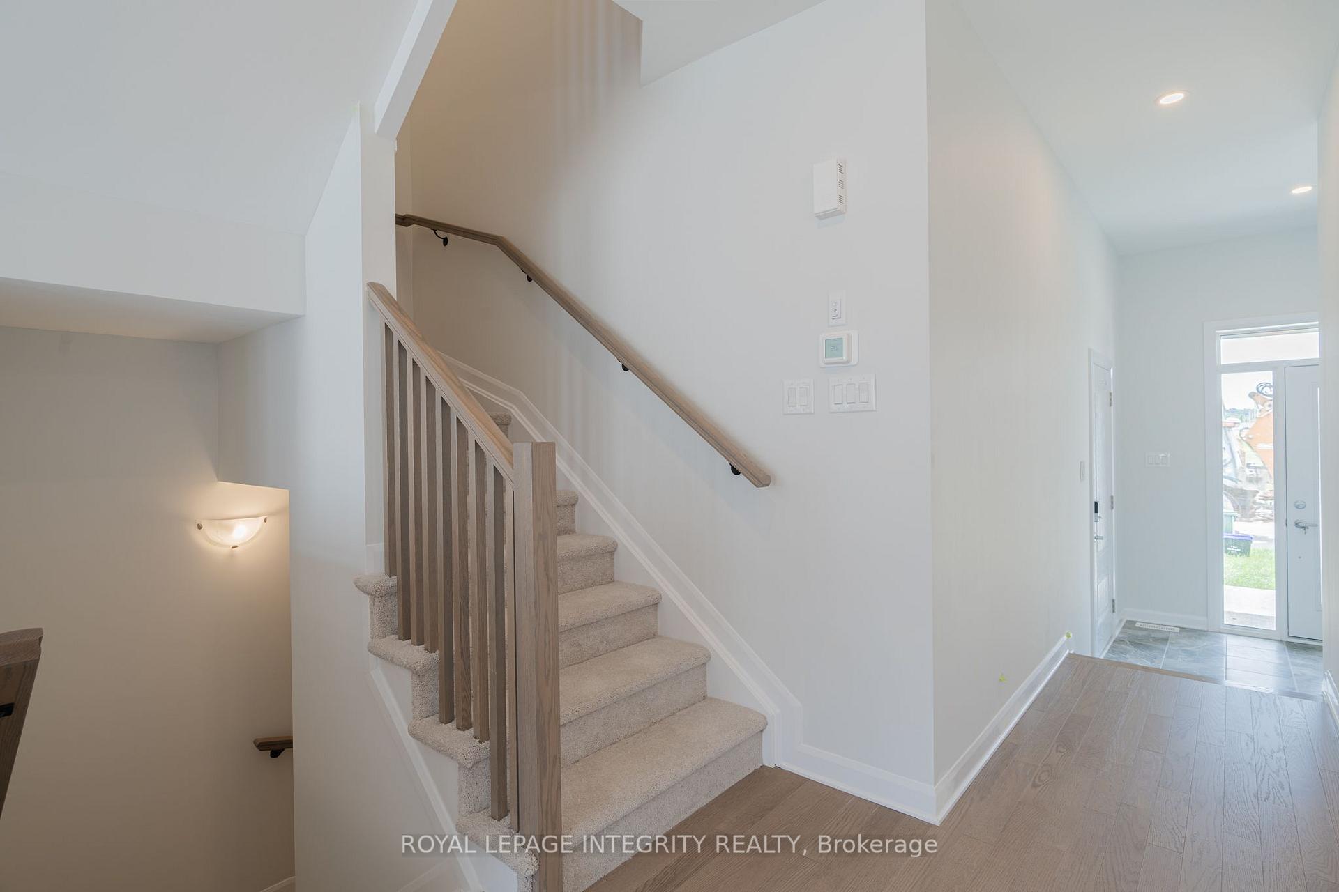 Photo 13 of 409 Silicon Way, Ottawa, Kanata - Morgan's Grant/South March — HOMEH
