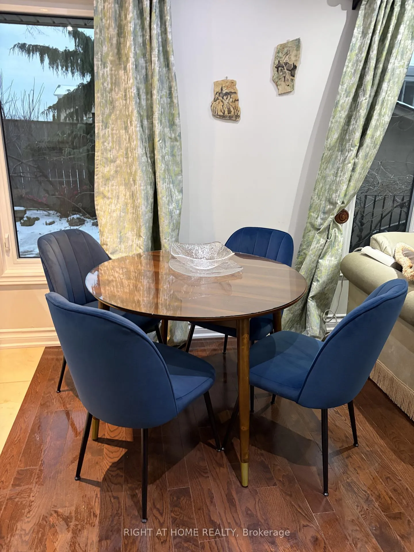 Photo 5 of 56 Penwick Crescent, Richmond Hill, North Richvale — HOMEH