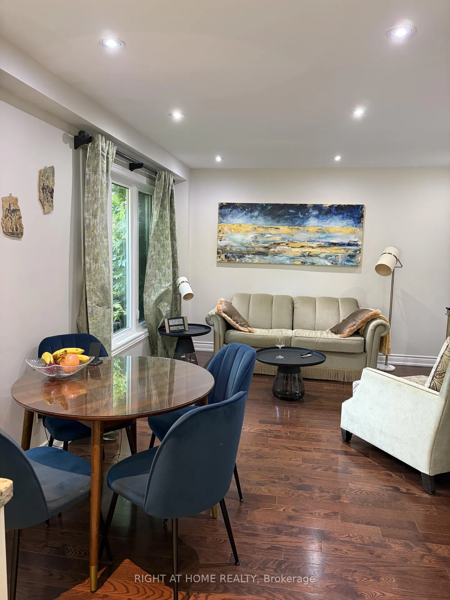 Photo 6 of 56 Penwick Crescent, Richmond Hill, North Richvale — HOMEH