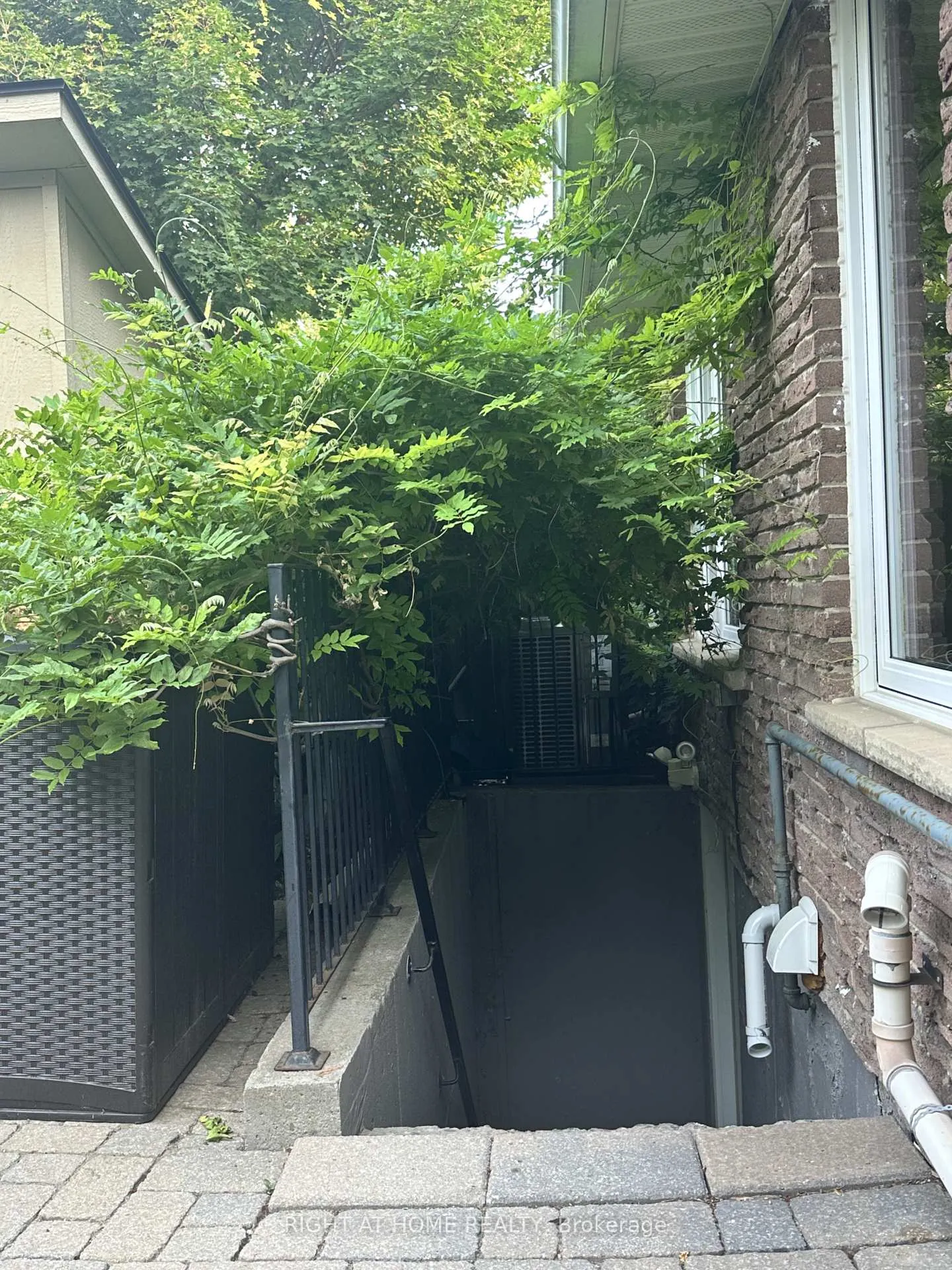 Photo 12 of 56 Penwick Crescent, Richmond Hill, North Richvale — HOMEH