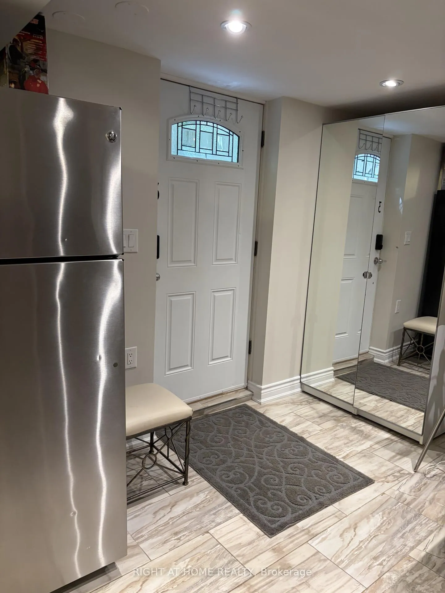 Photo 13 of 56 Penwick Crescent, Richmond Hill, North Richvale — HOMEH