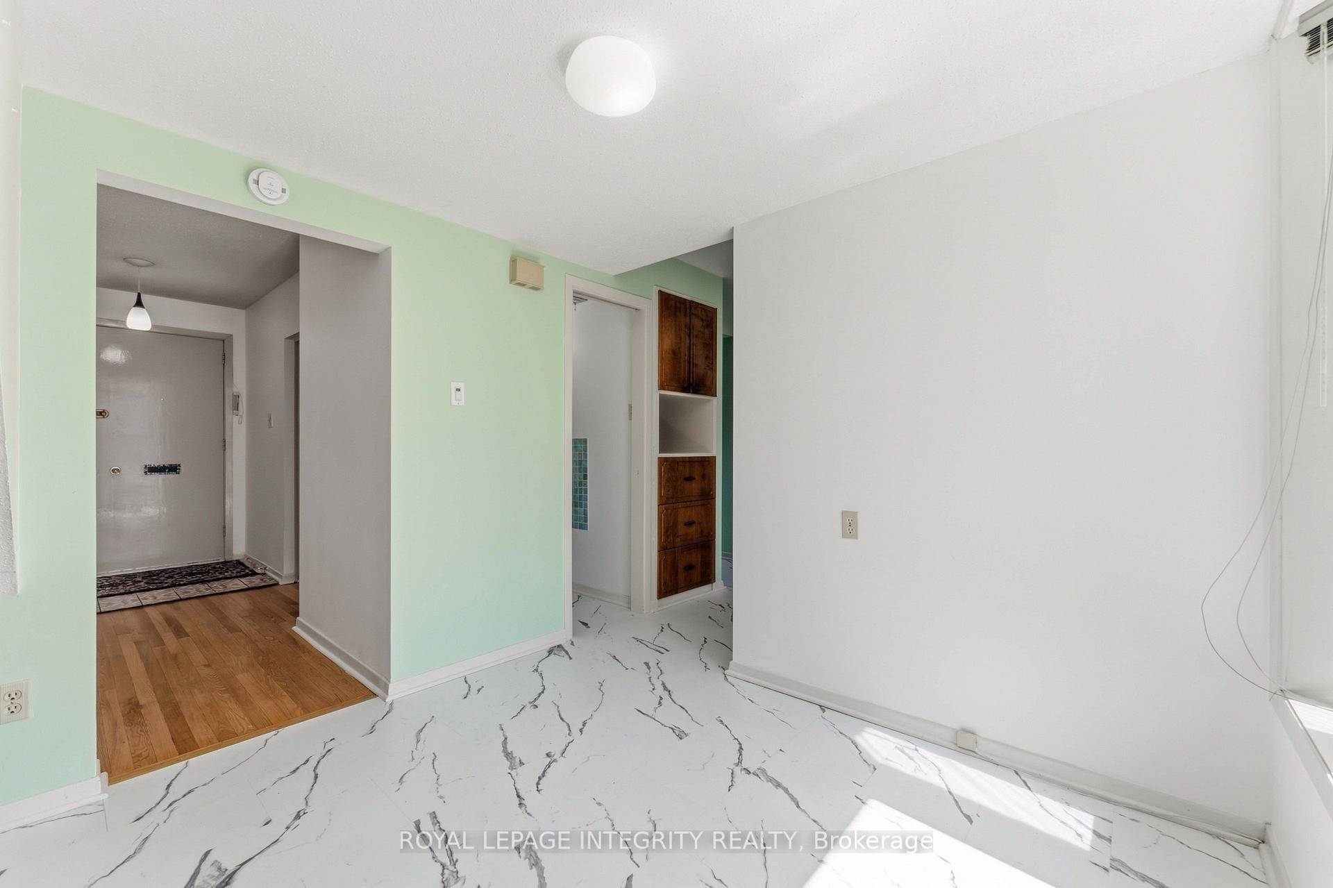 Photo 11 of 1842 Playfair Drive, Ottawa, Playfair Park — HOMEH