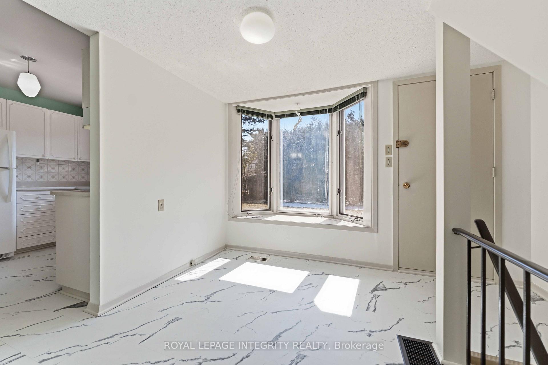 Photo 12 of 1842 Playfair Drive, Ottawa, Playfair Park — HOMEH