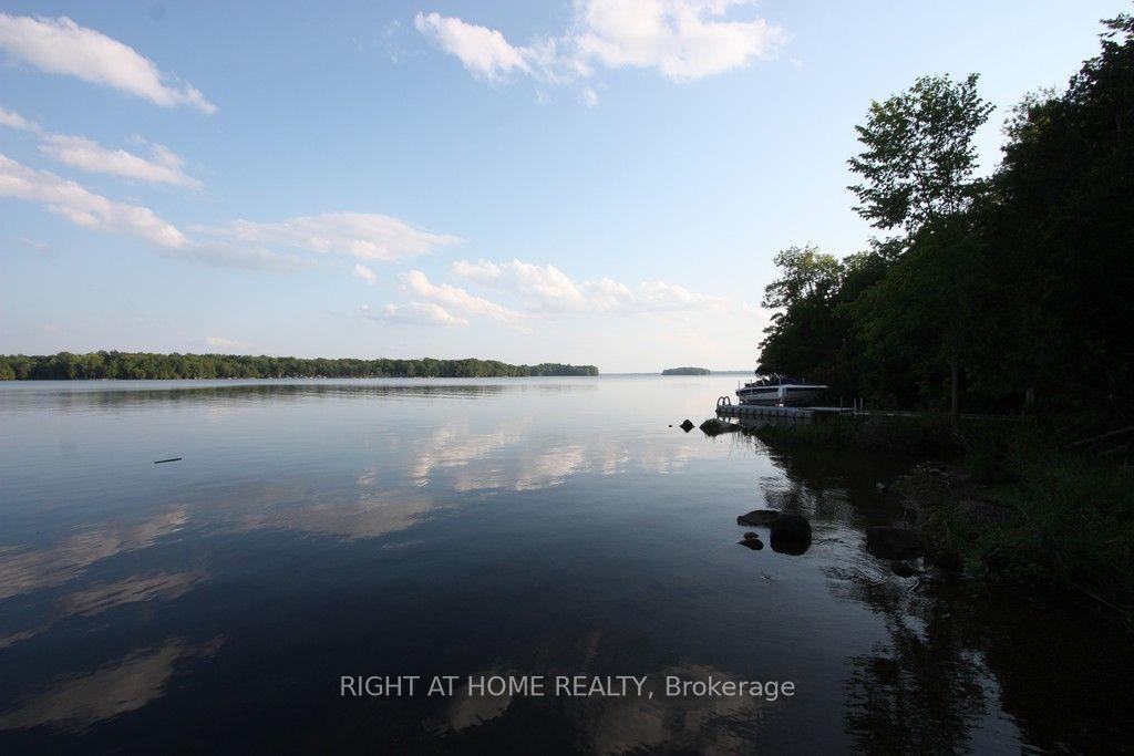Photo 6 of 68 Scott Lane, Rideau Lakes, Rideau Lakes (North Crosby) Twp — HOMEH