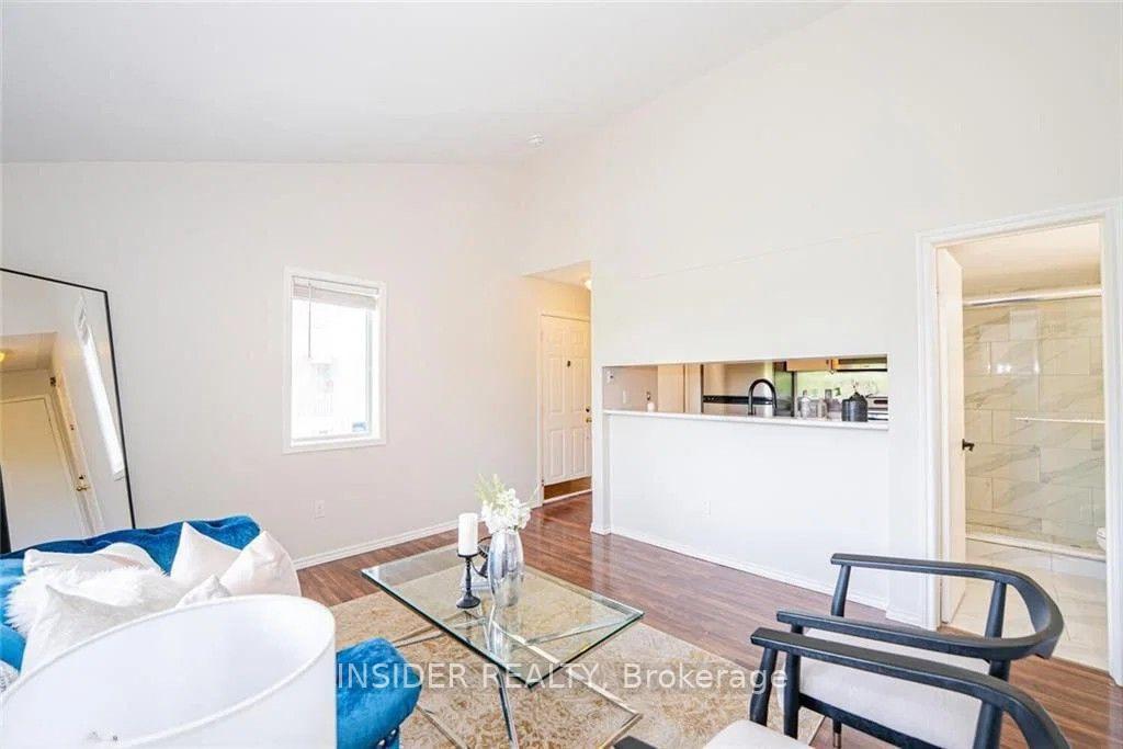 Photo 6 of Unit 212, 103 Bristol Road E, Mississauga, Hurontario — HOMEH