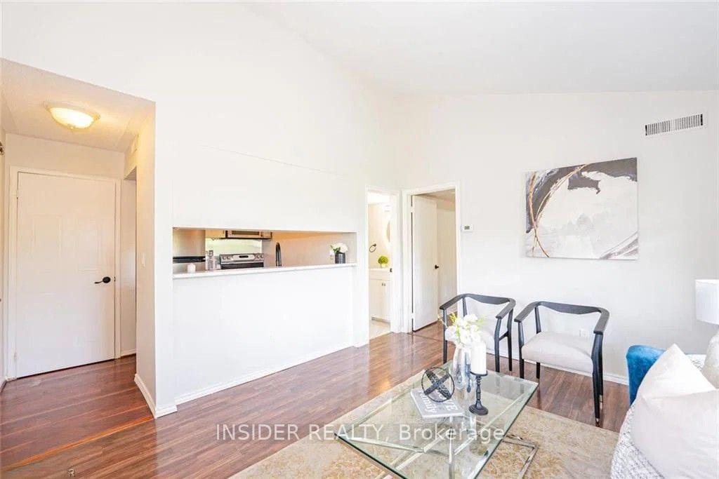 Photo 8 of Unit 212, 103 Bristol Road E, Mississauga, Hurontario — HOMEH