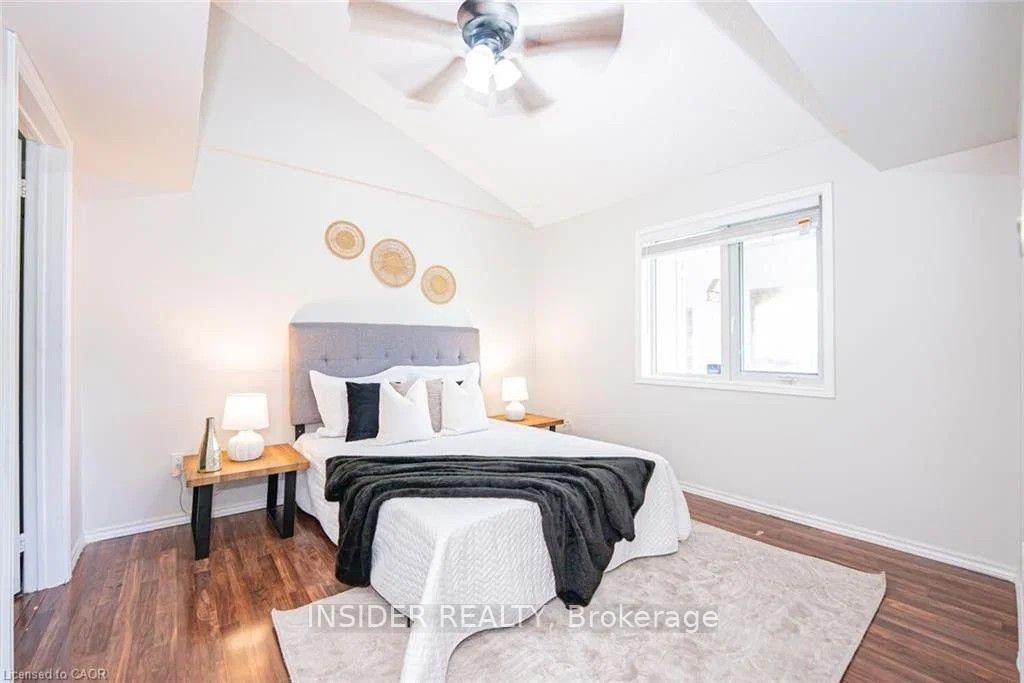 Photo 12 of Unit 212, 103 Bristol Road E, Mississauga, Hurontario — HOMEH